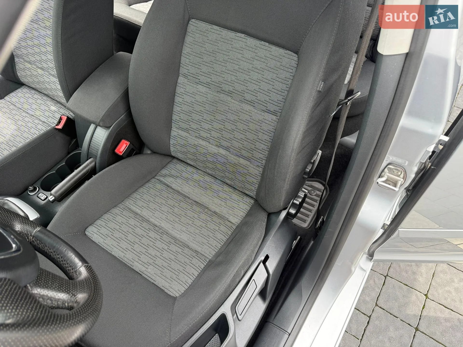 2011 Skoda Octavia - мініатюра 26