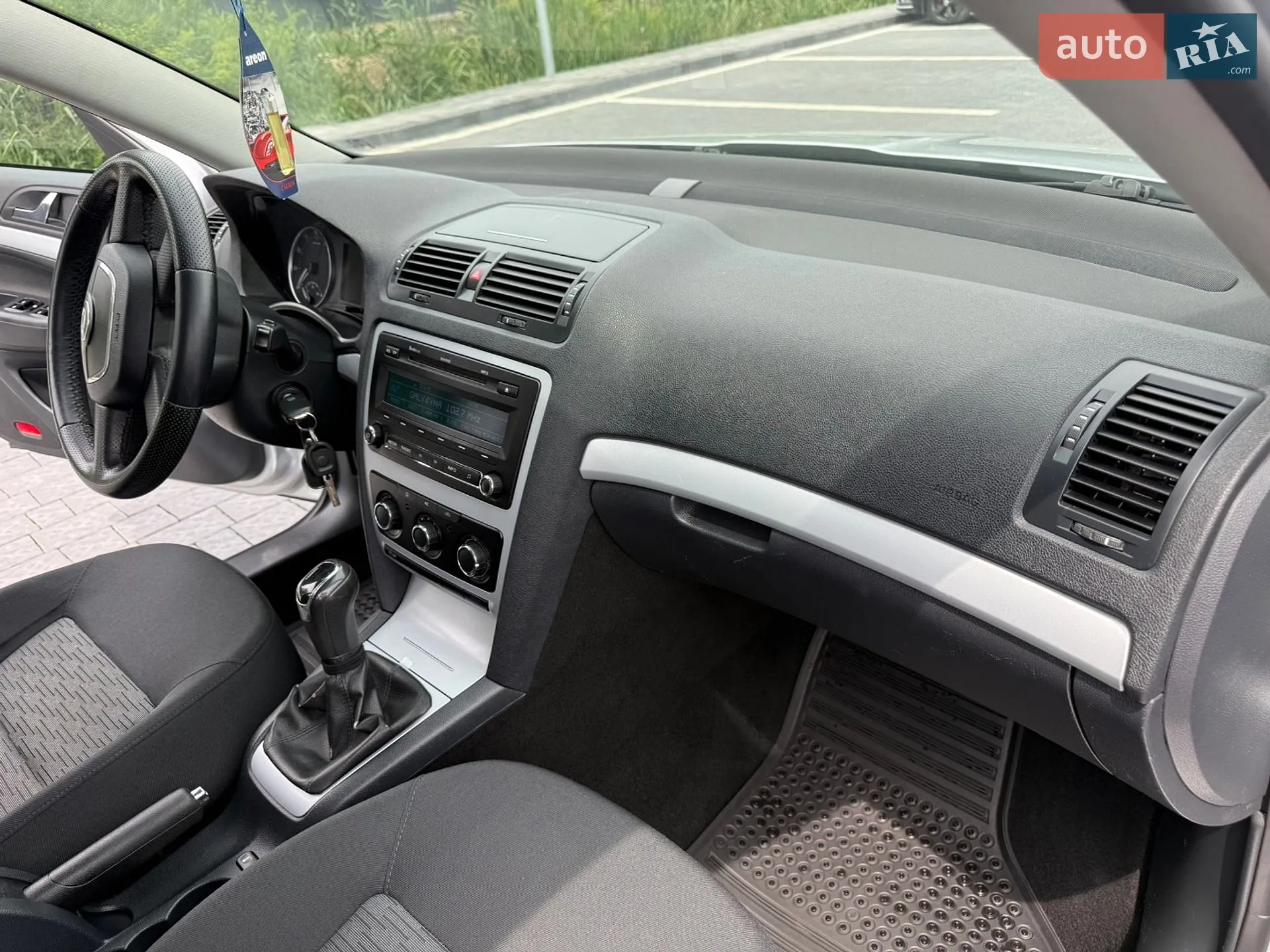 2011 Skoda Octavia - мініатюра 31