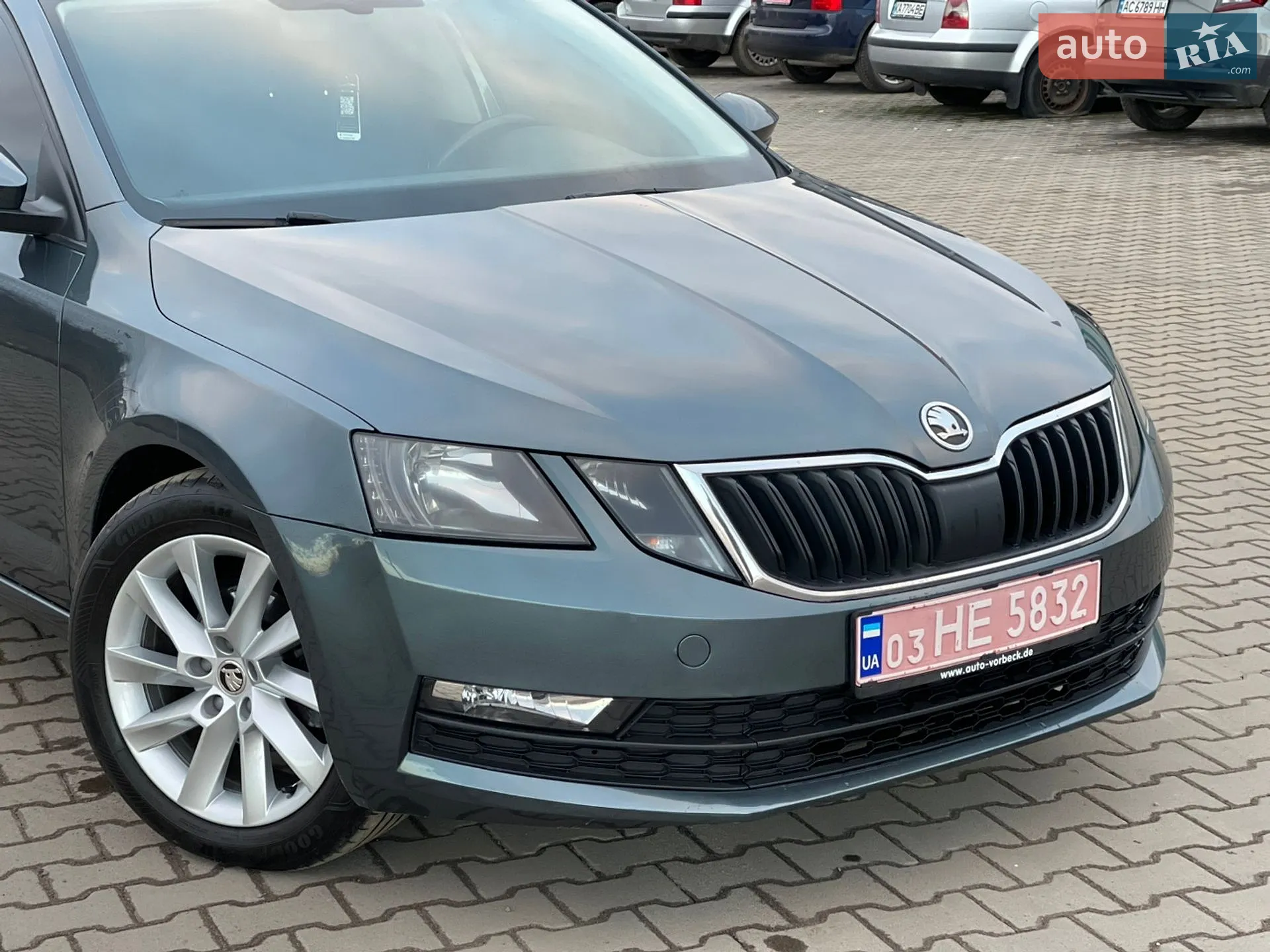 2019 Skoda Octavia - мініатюра 3