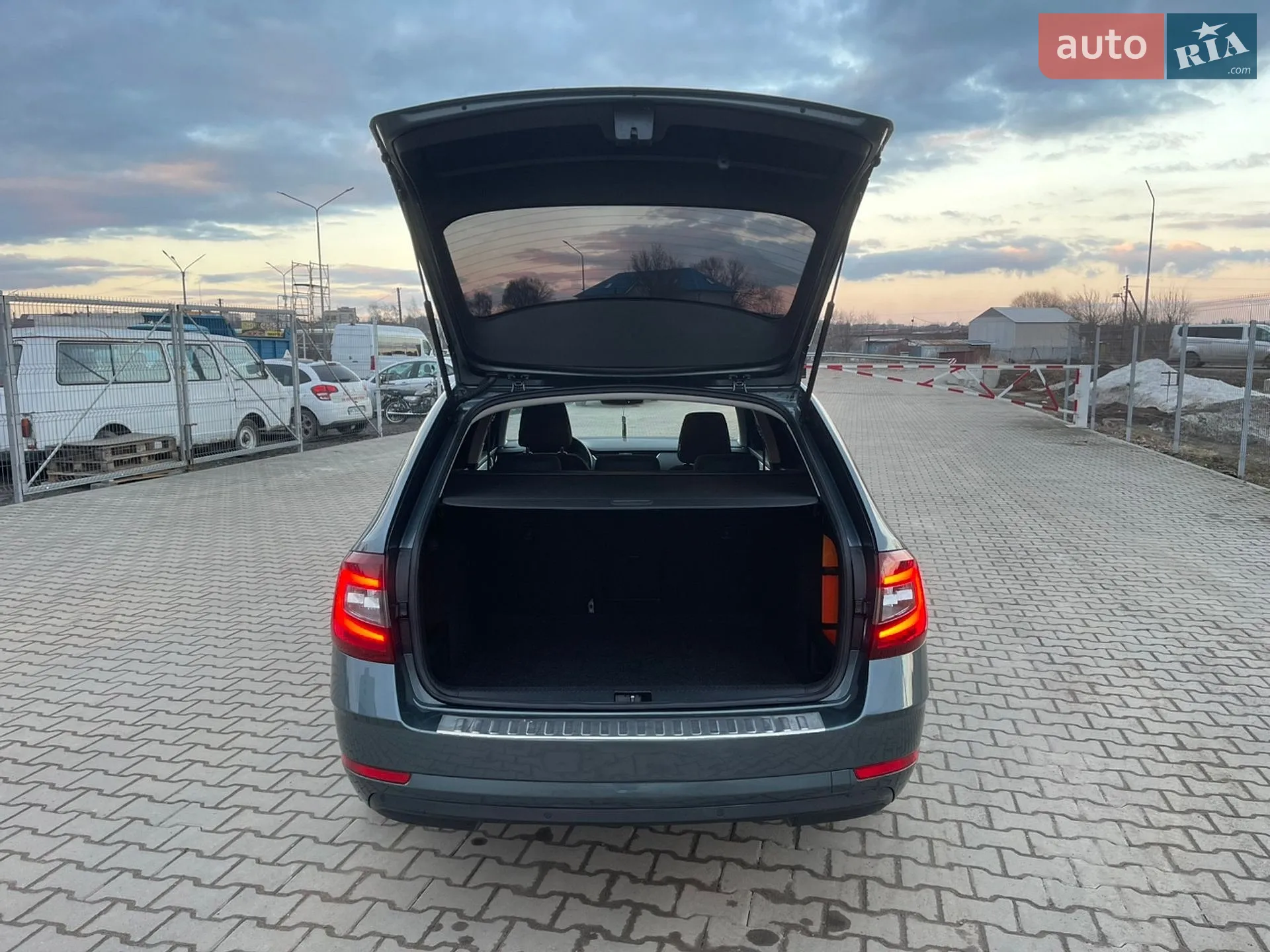 2019 Skoda Octavia - мініатюра 11