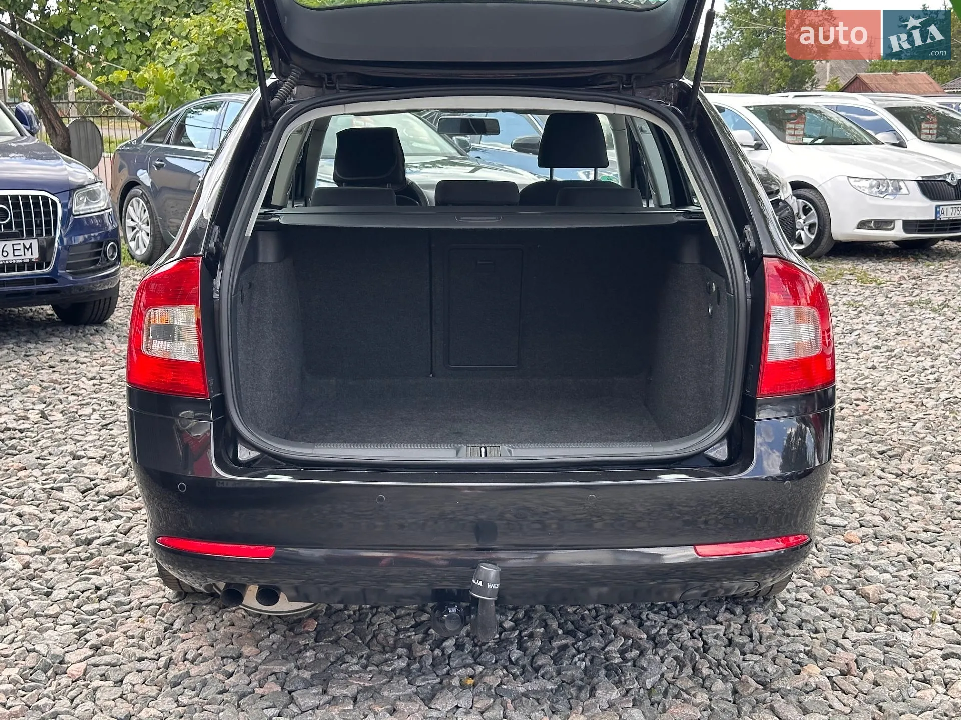2010 Skoda Octavia - мініатюра 19