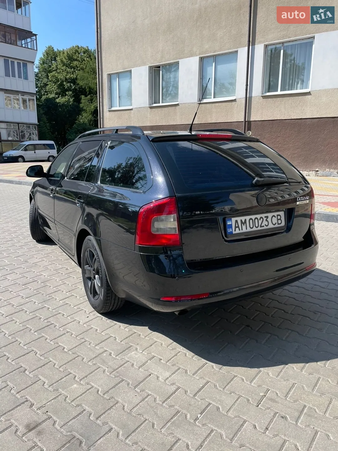 2010 Skoda Octavia - мініатюра 5