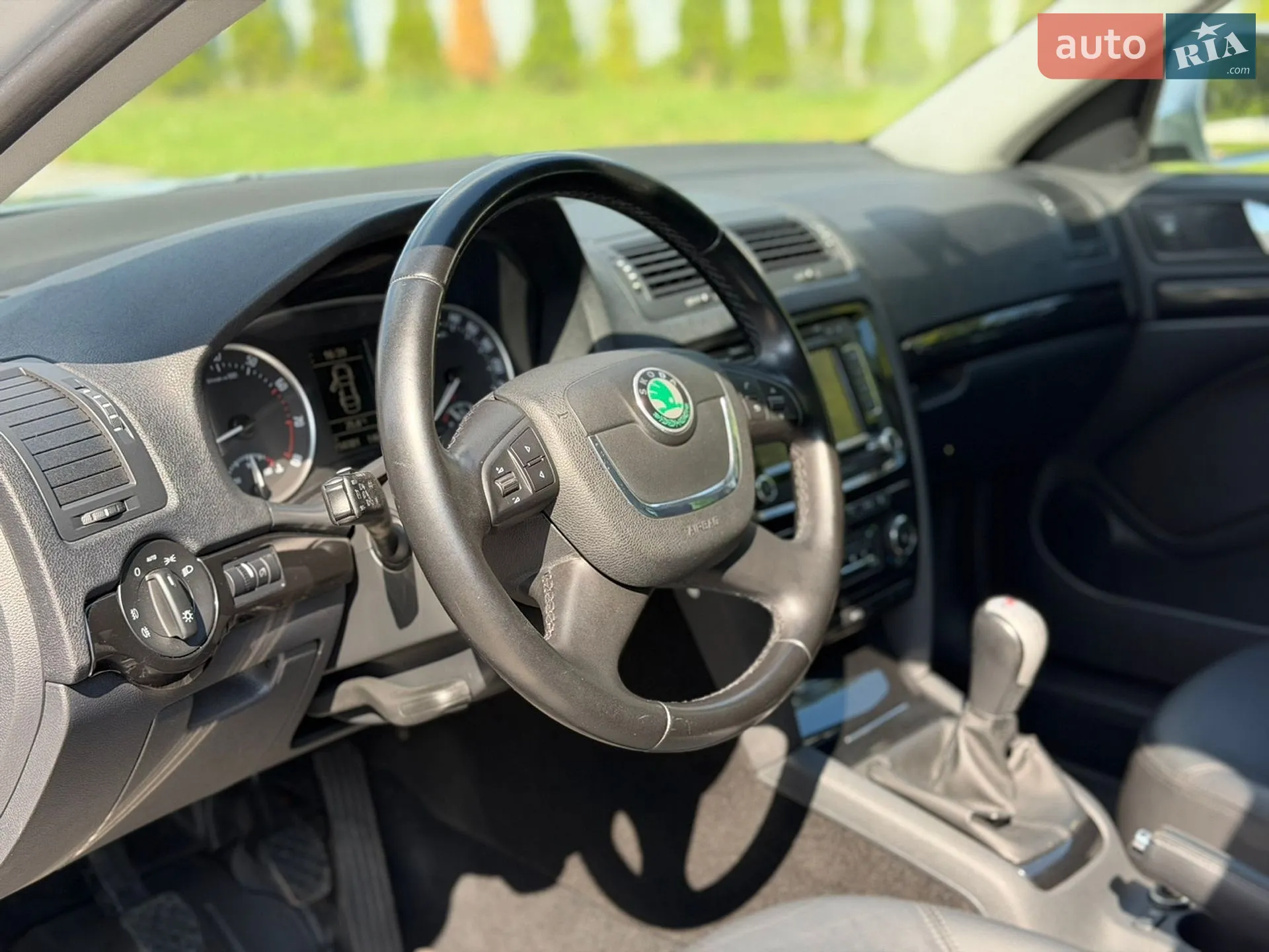 2010 Skoda Octavia - мініатюра 30
