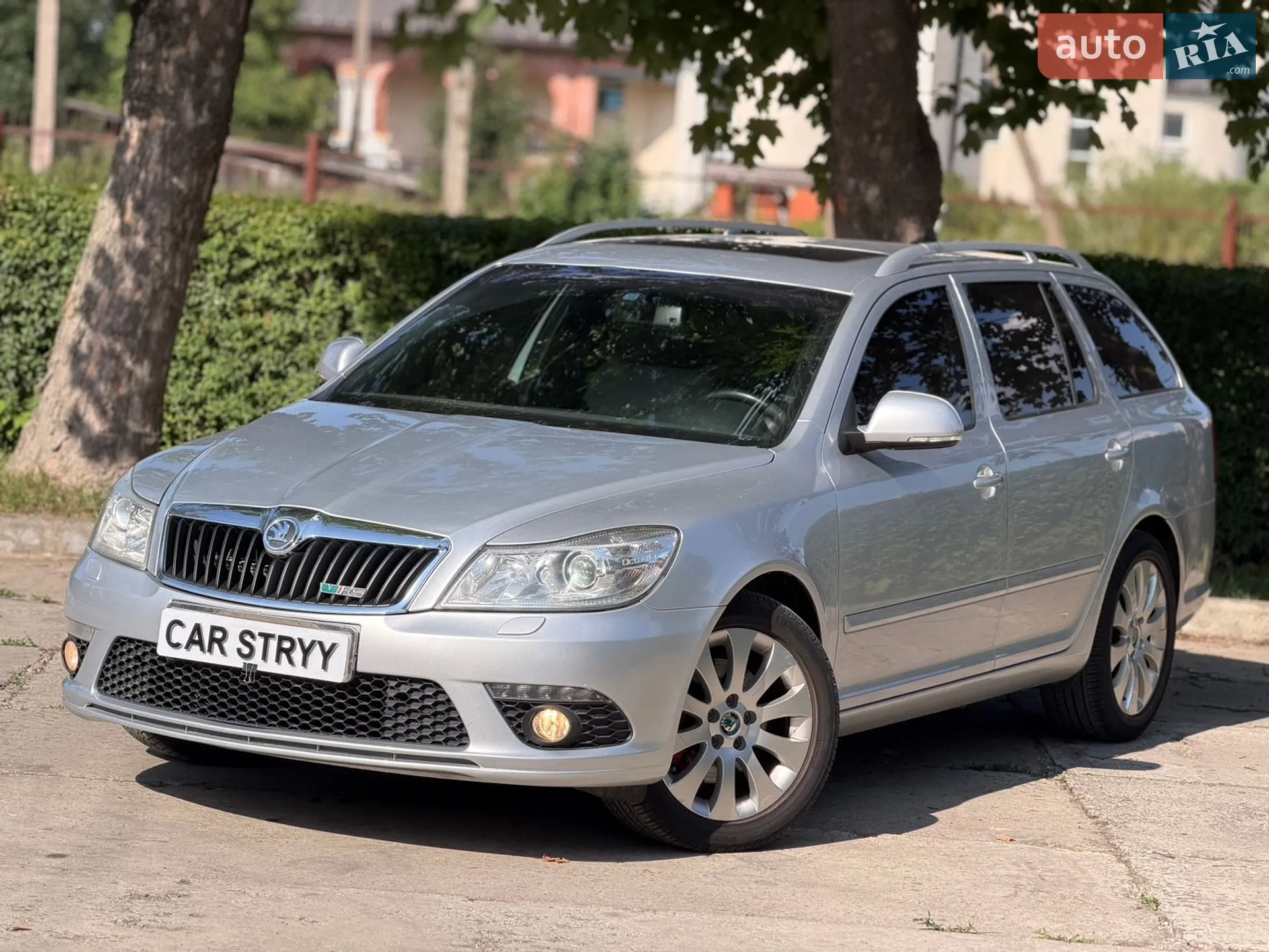 2010 Skoda Octavia - мініатюра 13