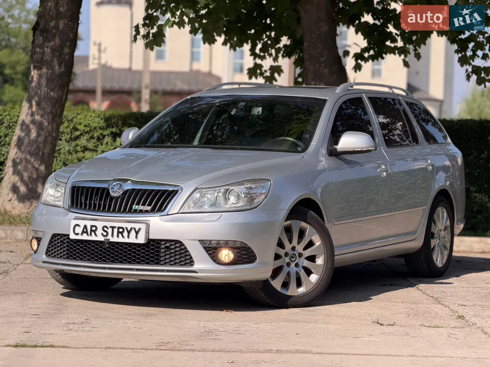 2010 Skoda Octavia - мініатюра 14
