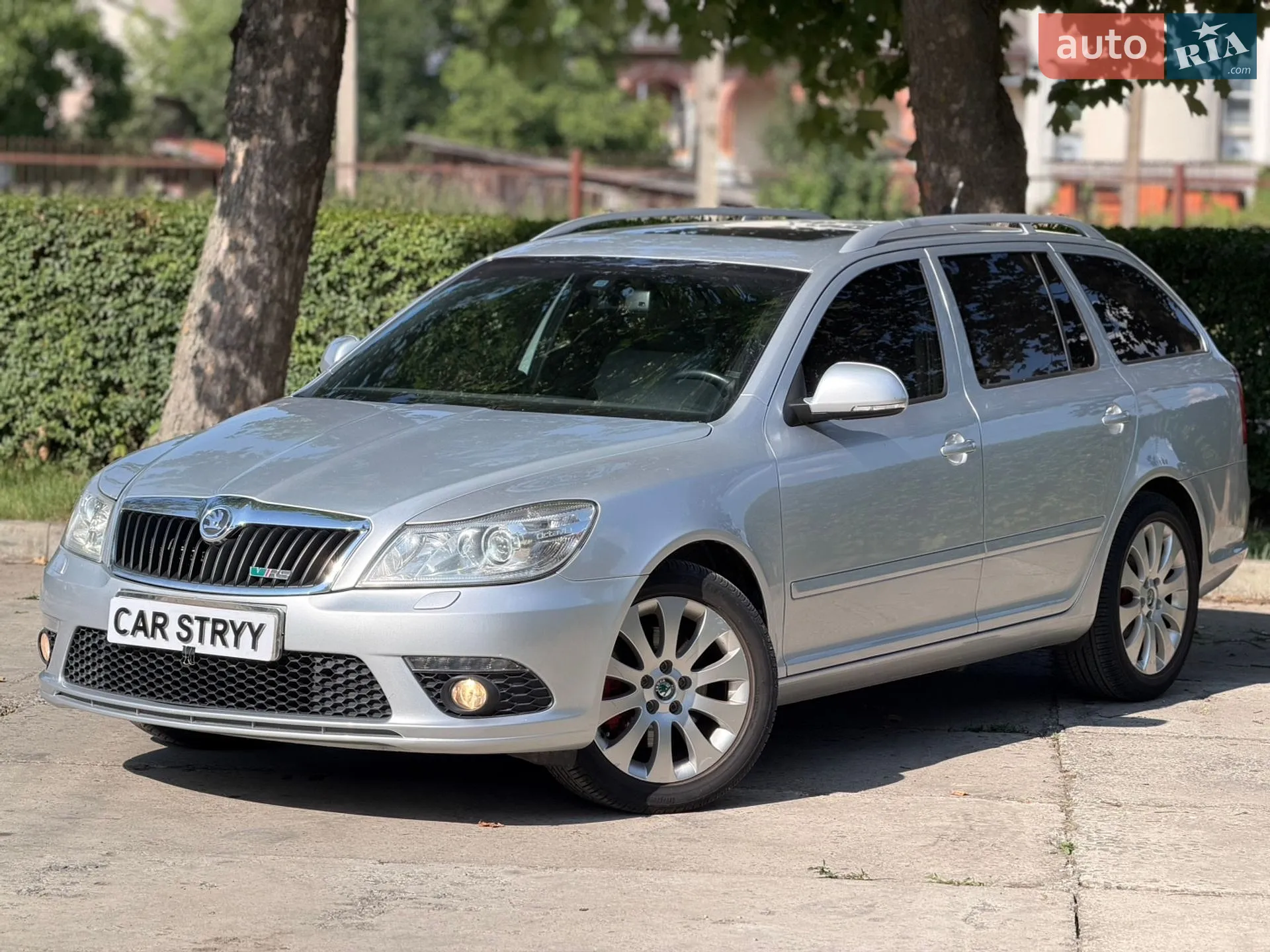2010 Skoda Octavia - мініатюра 15