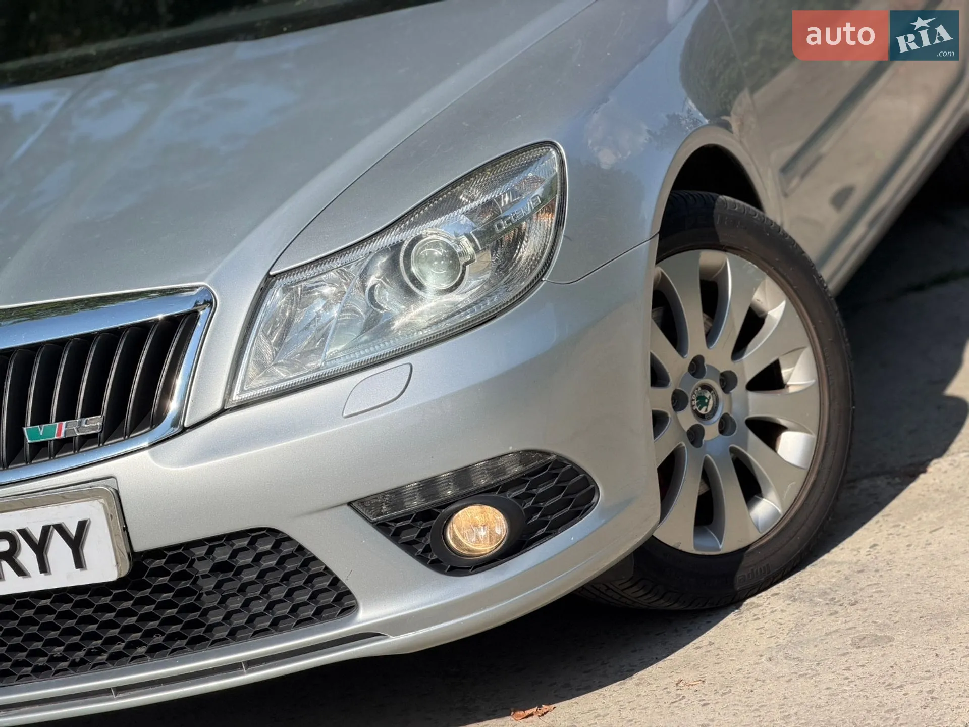 2010 Skoda Octavia - мініатюра 17