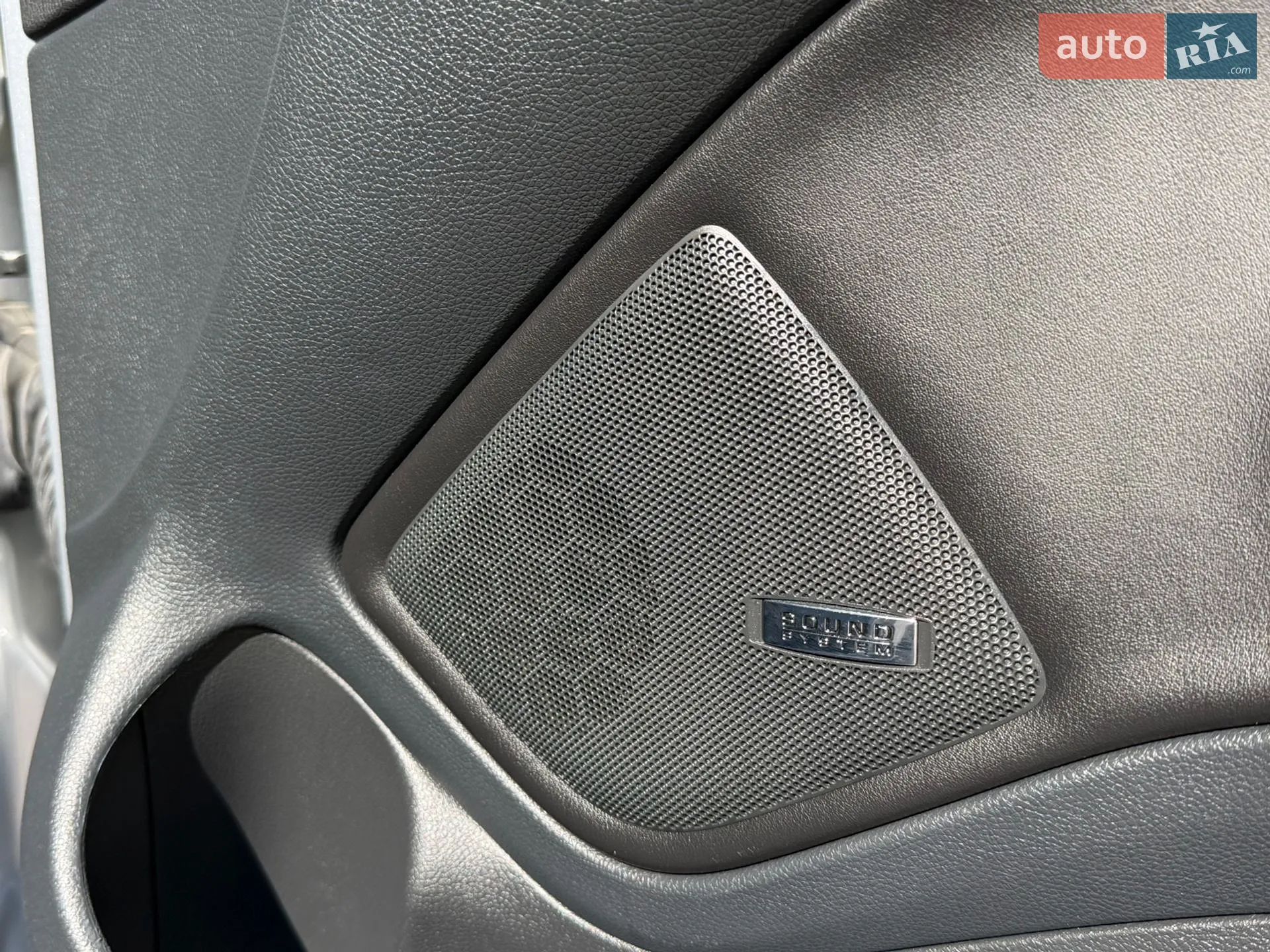 2010 Skoda Octavia - мініатюра 39
