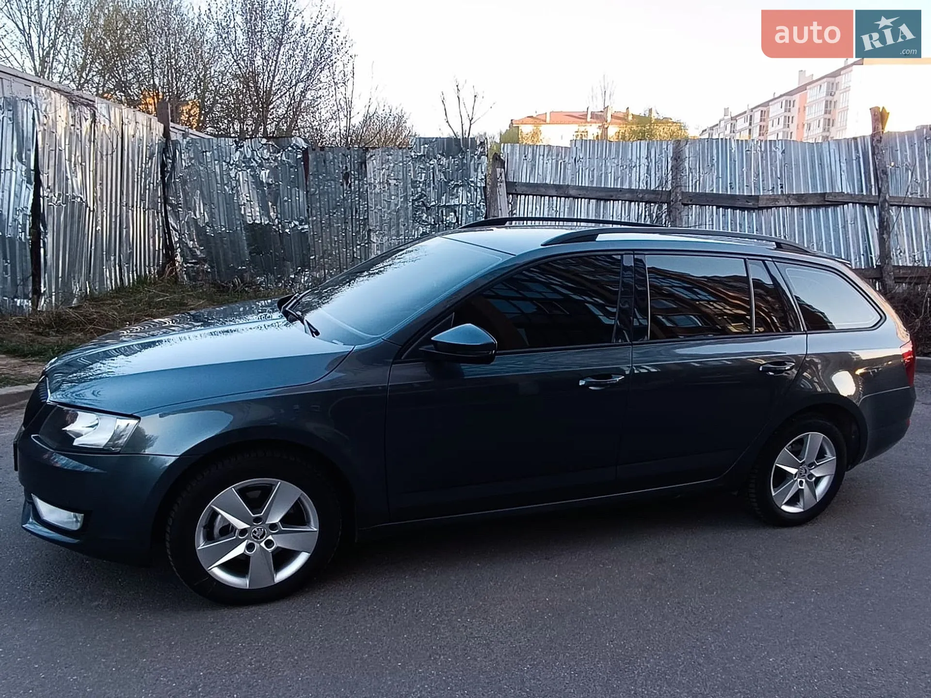 2016 Skoda Octavia - мініатюра 3
