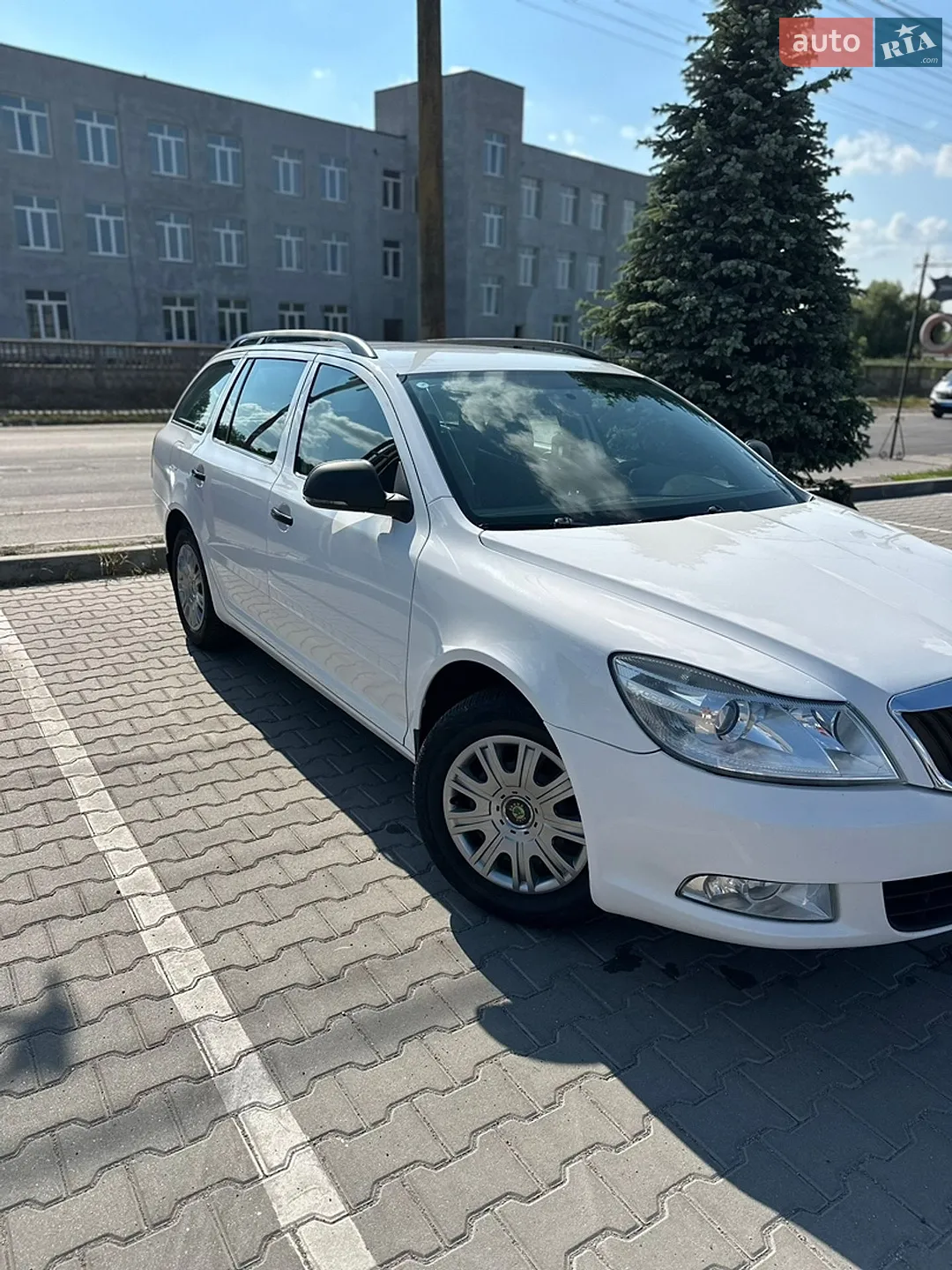 2012 Skoda Octavia - мініатюра 12