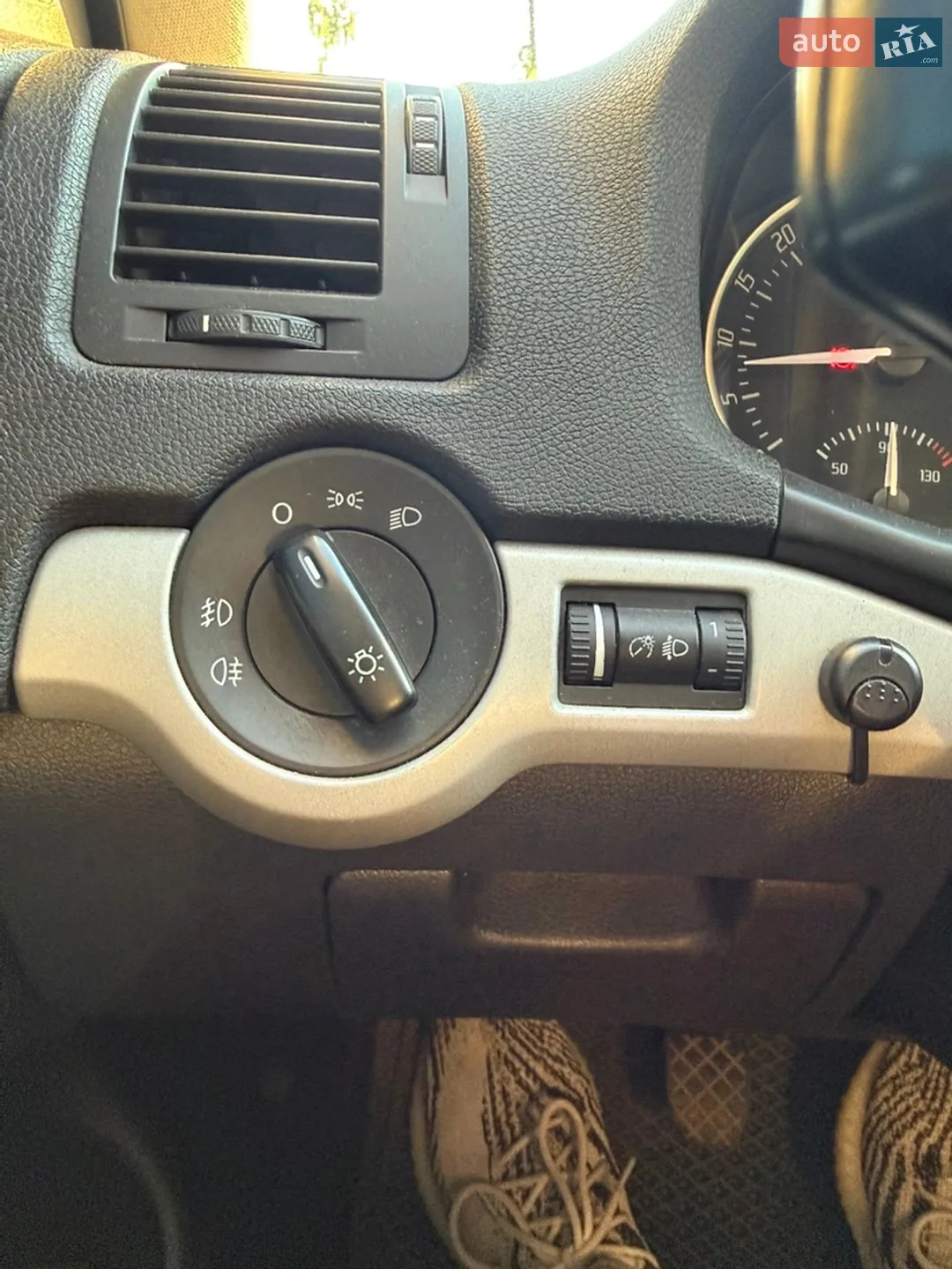 2012 Skoda Octavia - мініатюра 17