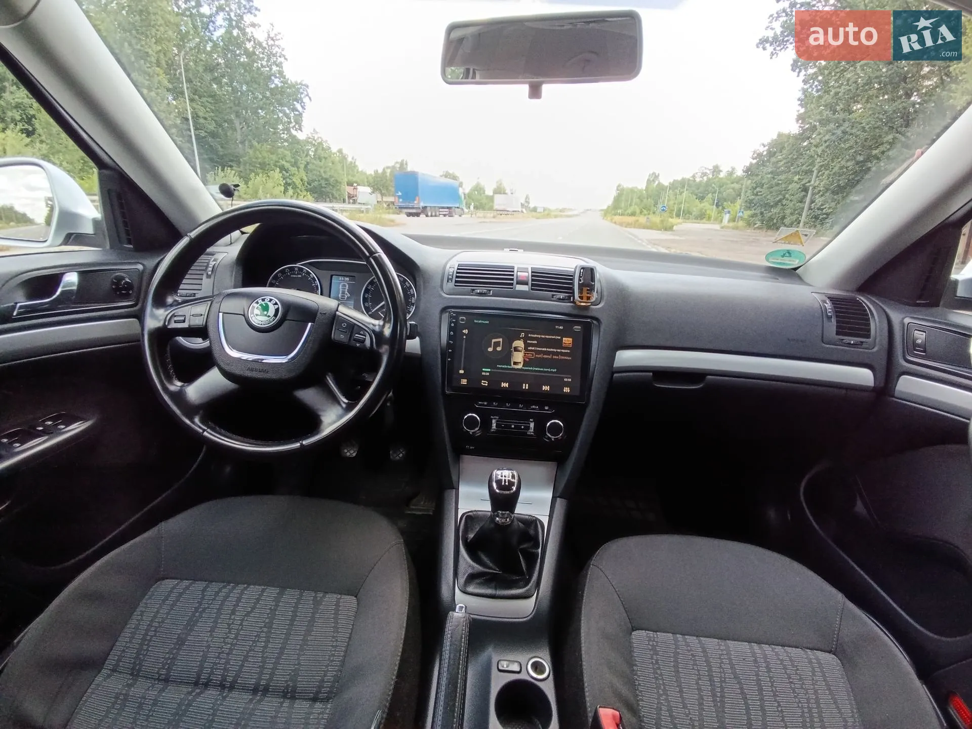 2011 Skoda Octavia - мініатюра 25