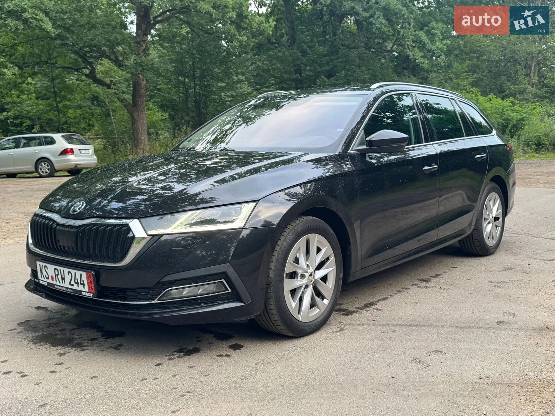 2021 Skoda Octavia - фото 1