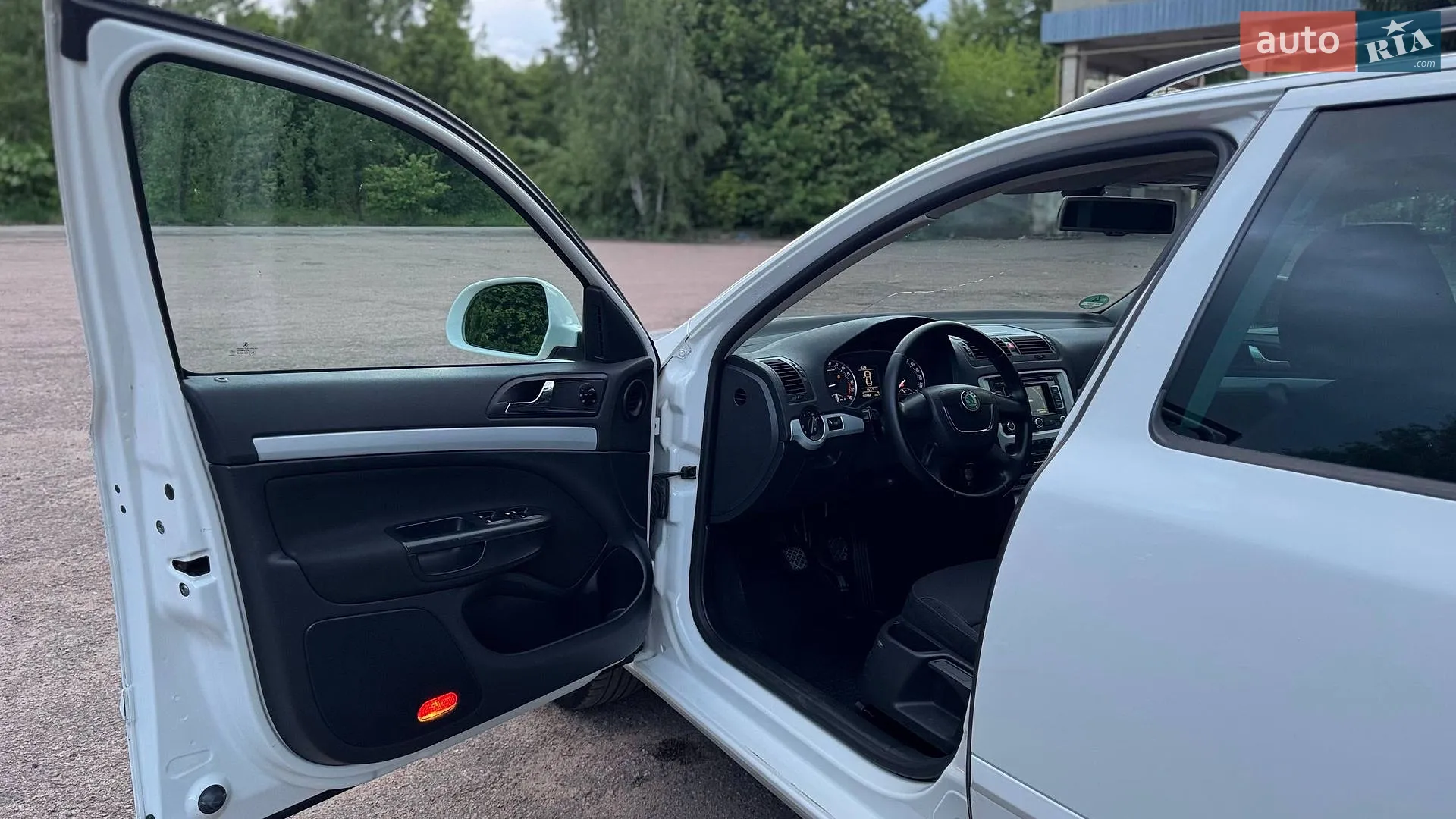 2012 Skoda Octavia - мініатюра 18