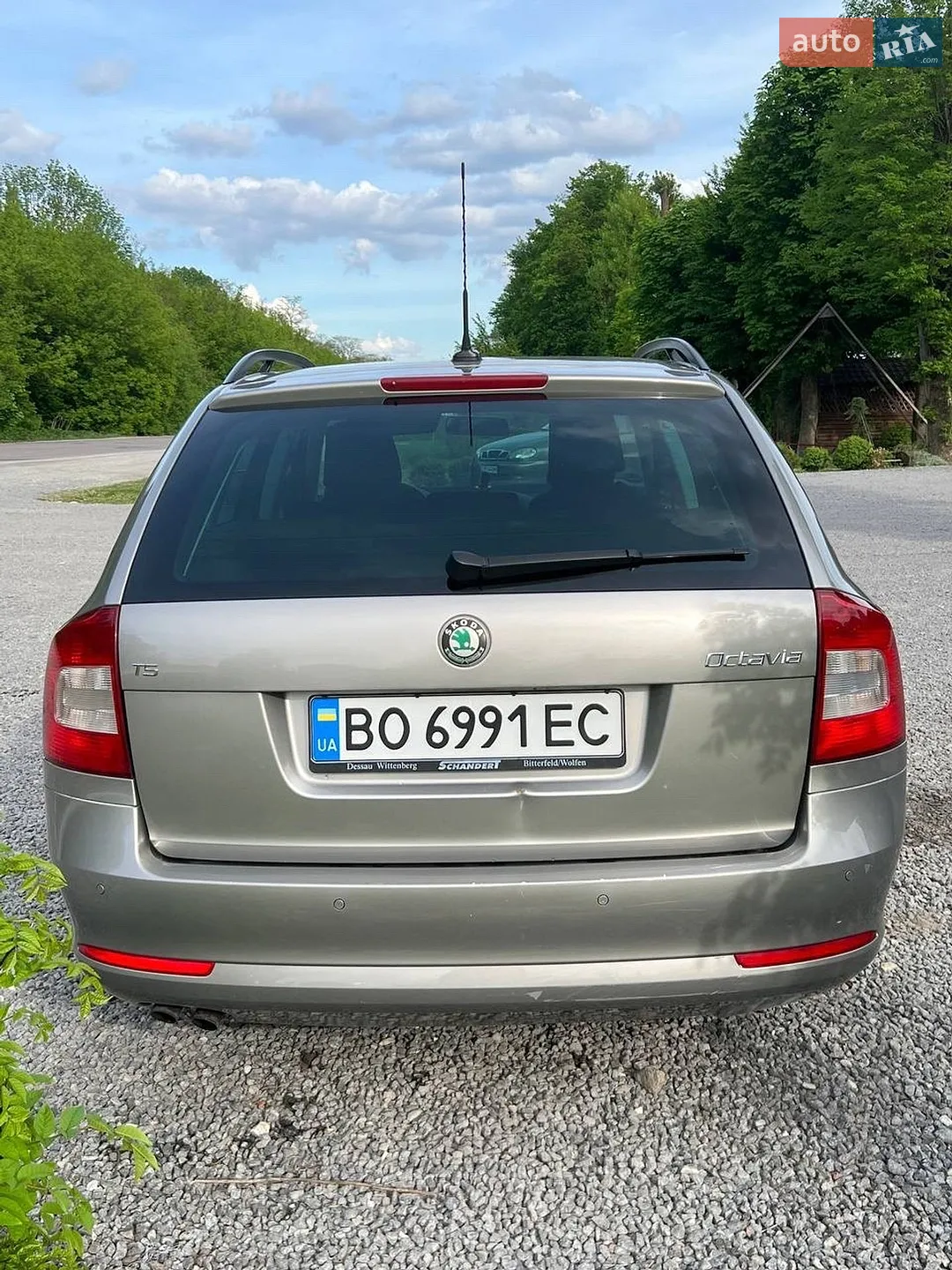 2010 Skoda Octavia - мініатюра 6