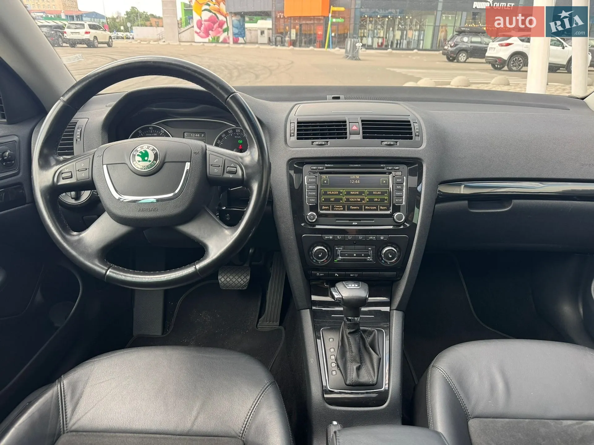 2010 Skoda Octavia - мініатюра 18