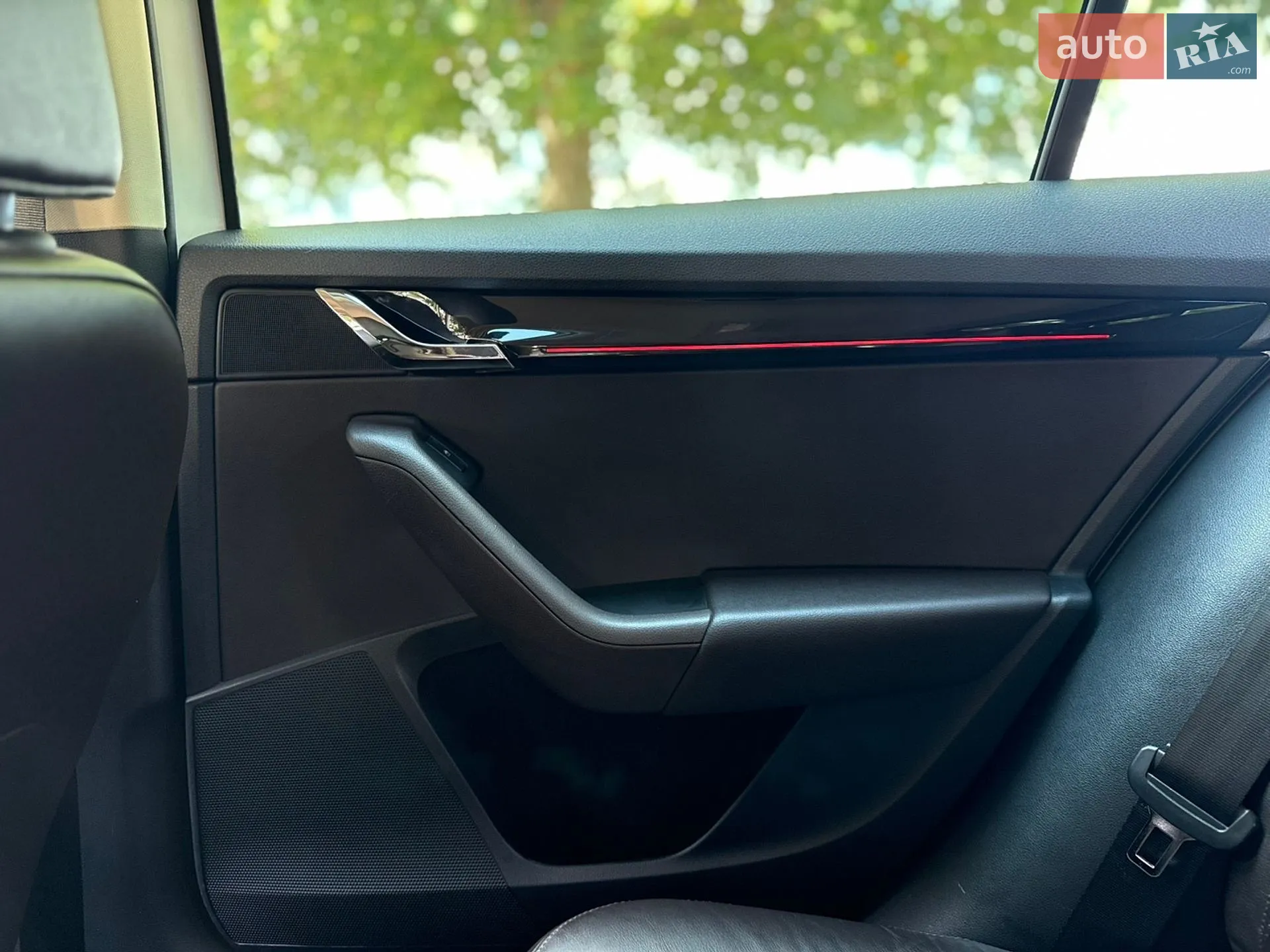 2017 Skoda Octavia - мініатюра 24