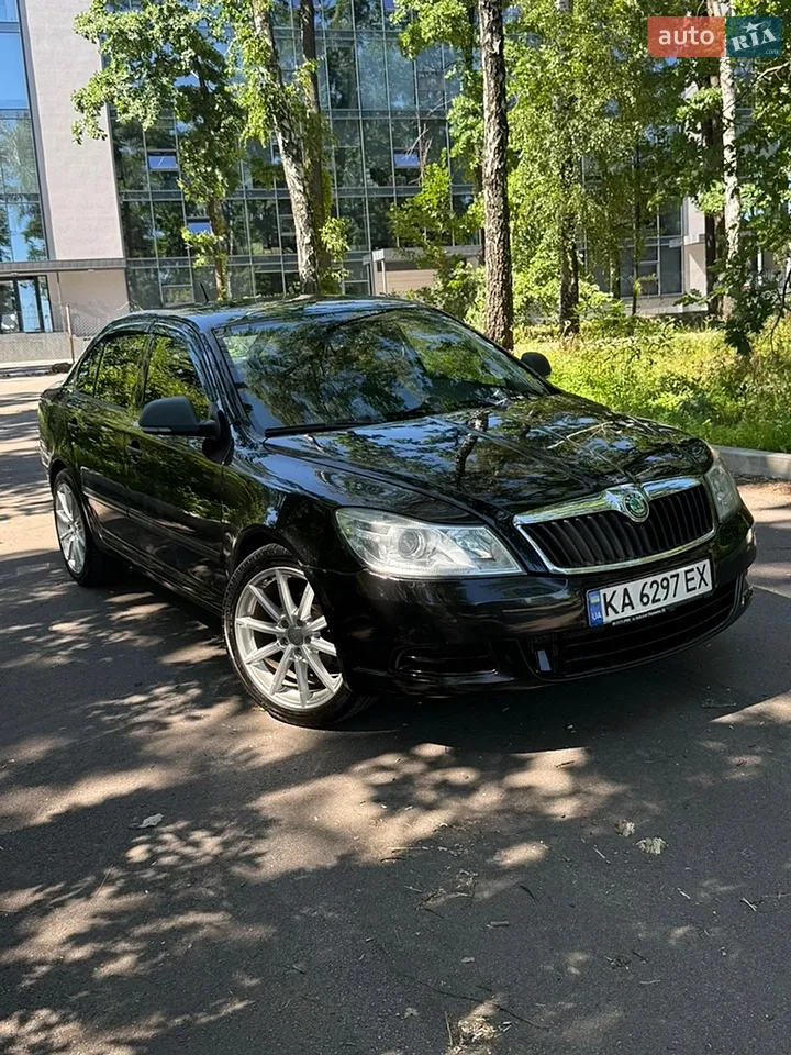 2010 Skoda Octavia - мініатюра 21
