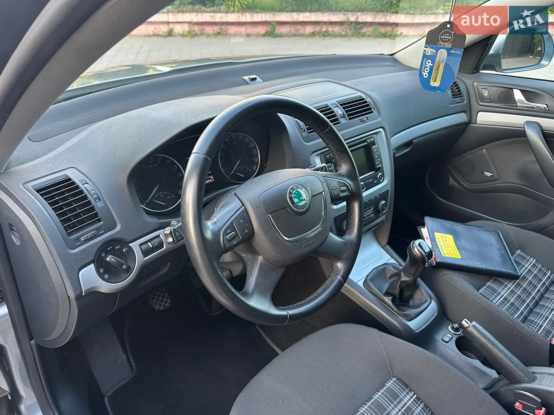 2012 Skoda Octavia - мініатюра 35