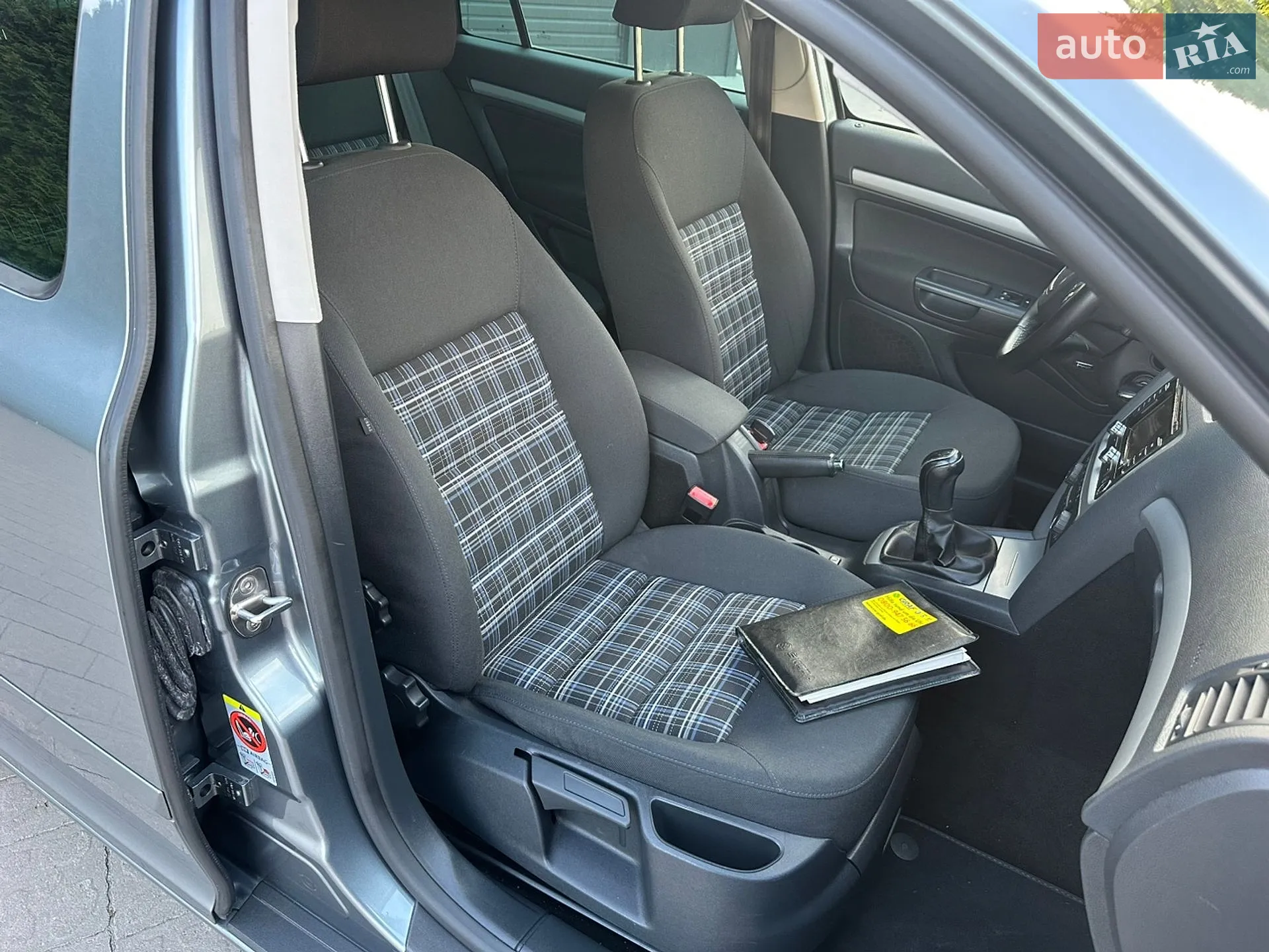 2012 Skoda Octavia - мініатюра 49