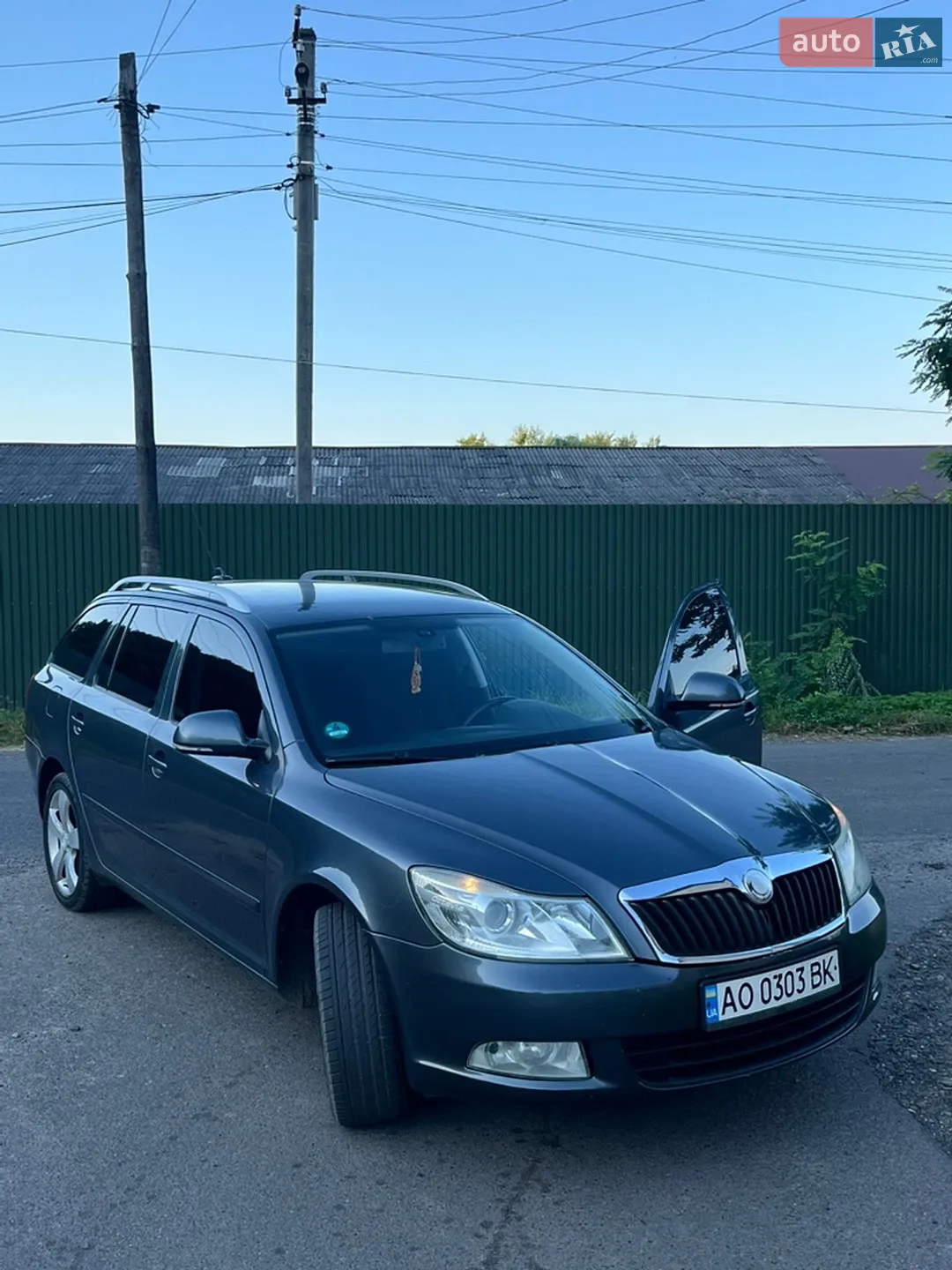 2010 Skoda Octavia - мініатюра 5