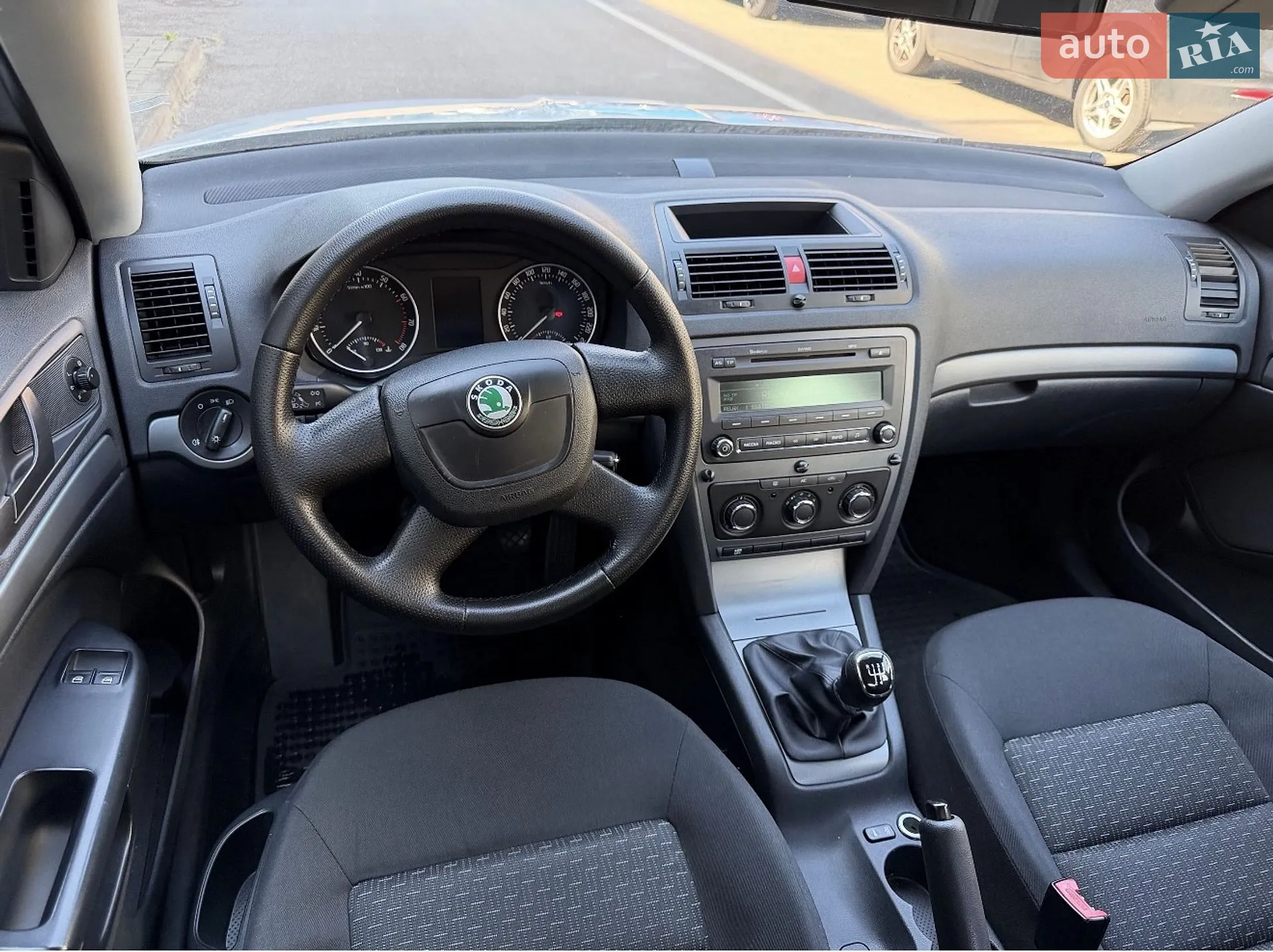 2011 Skoda Octavia - мініатюра 37