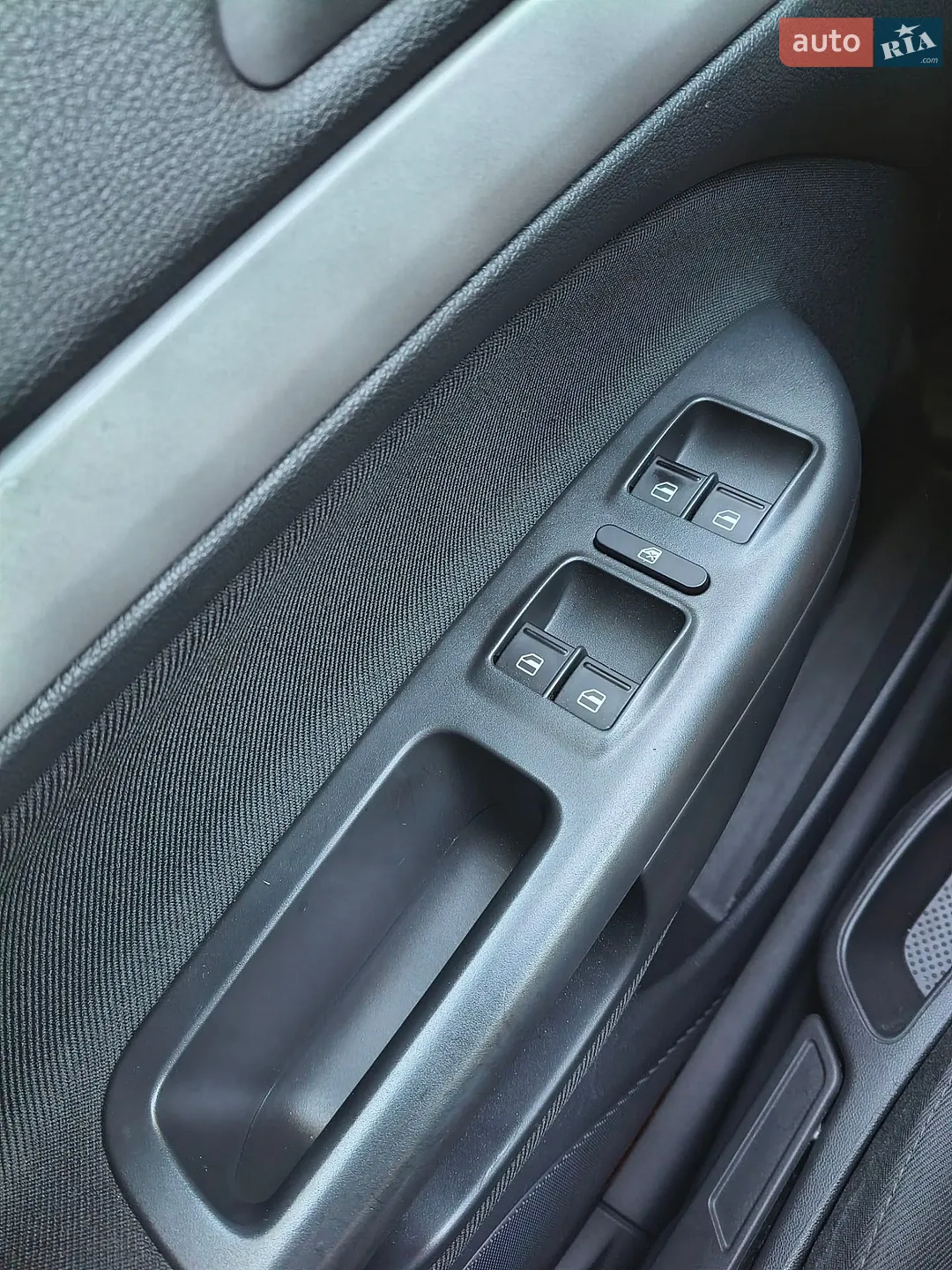 2012 Skoda Octavia - мініатюра 17