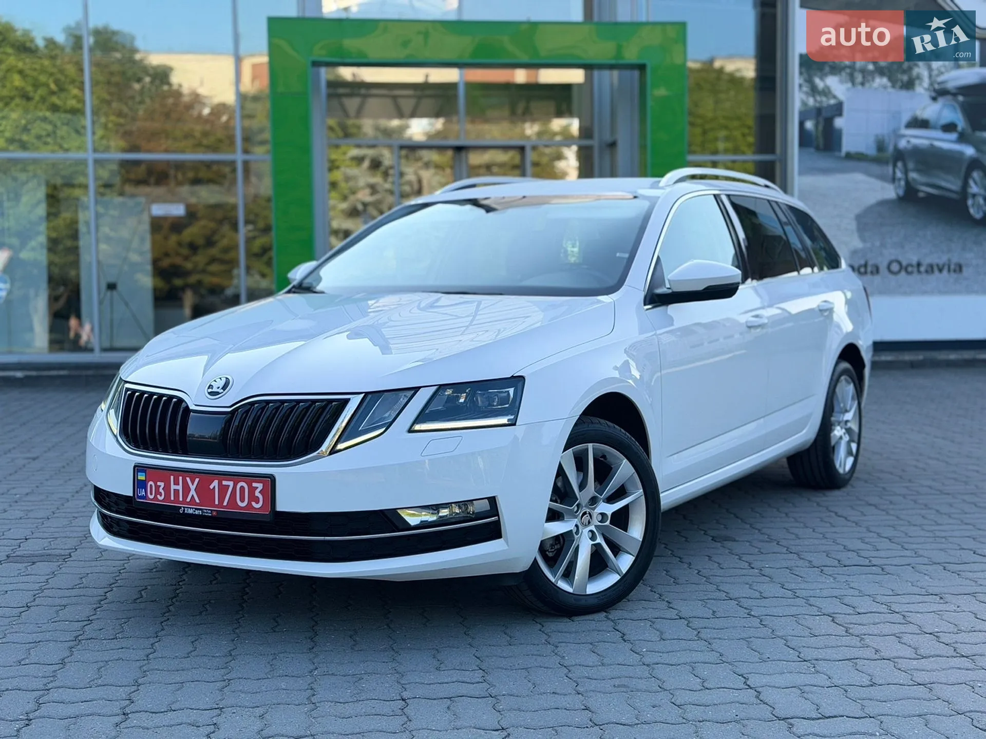 2019 Skoda Octavia - мініатюра 2