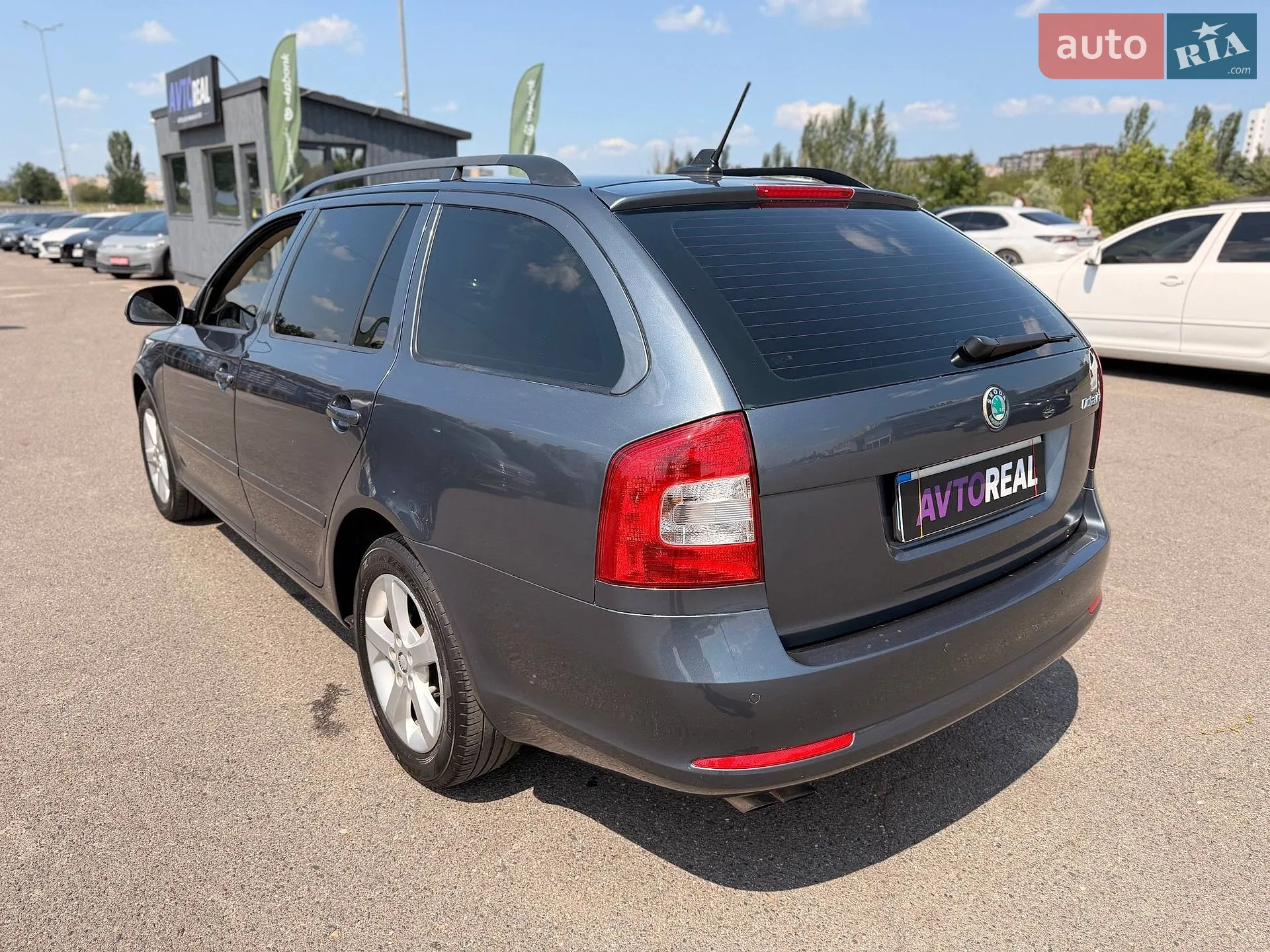 2011 Skoda Octavia - мініатюра 31