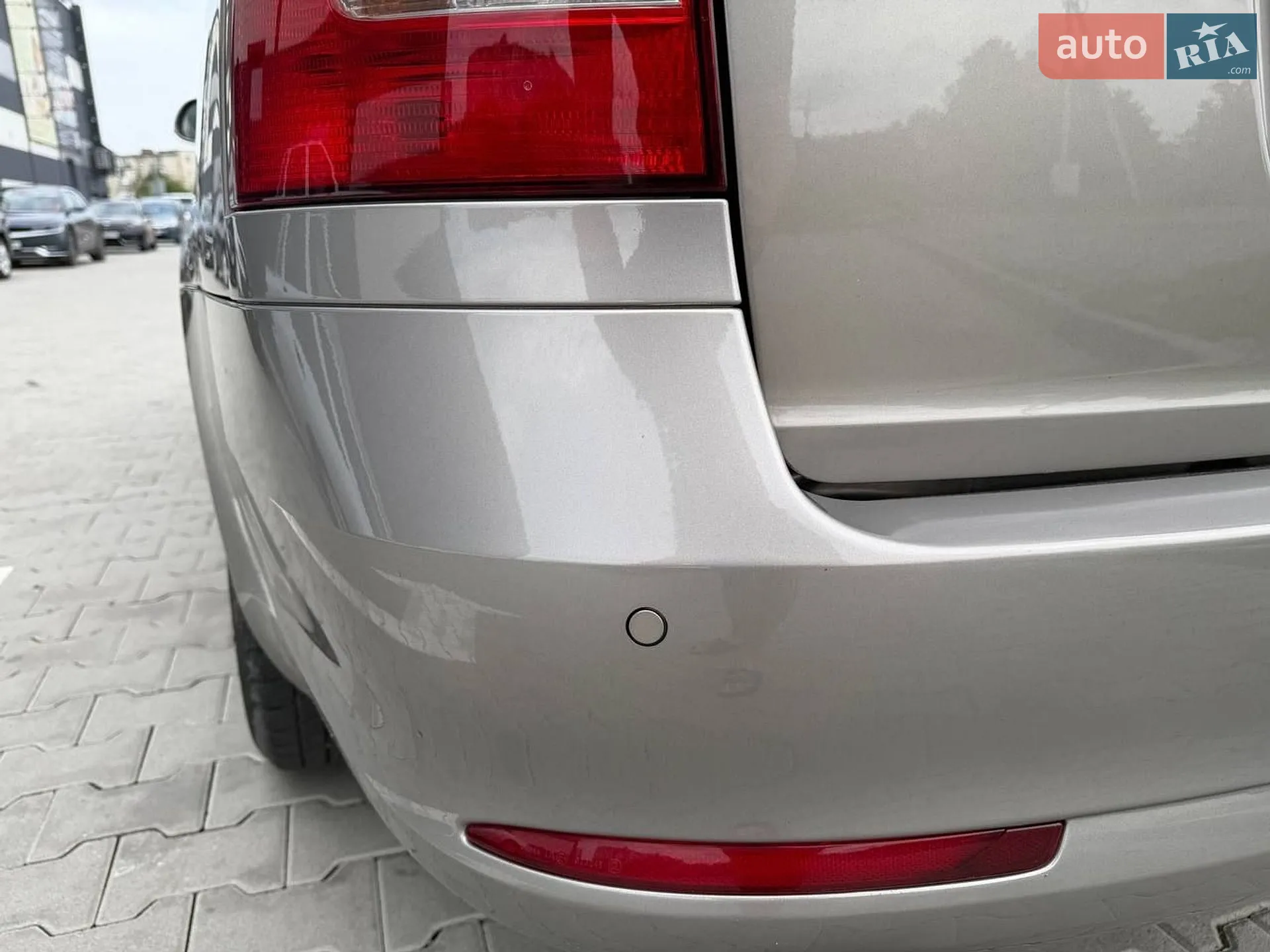 2011 Skoda Octavia - мініатюра 8