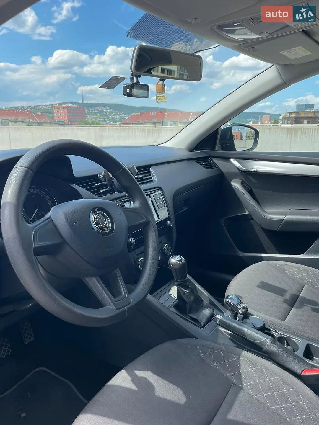 2019 Skoda Octavia - мініатюра 9