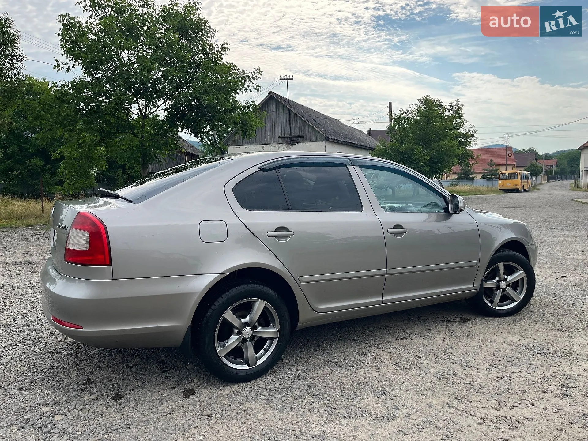 2010 Skoda Octavia - мініатюра 5