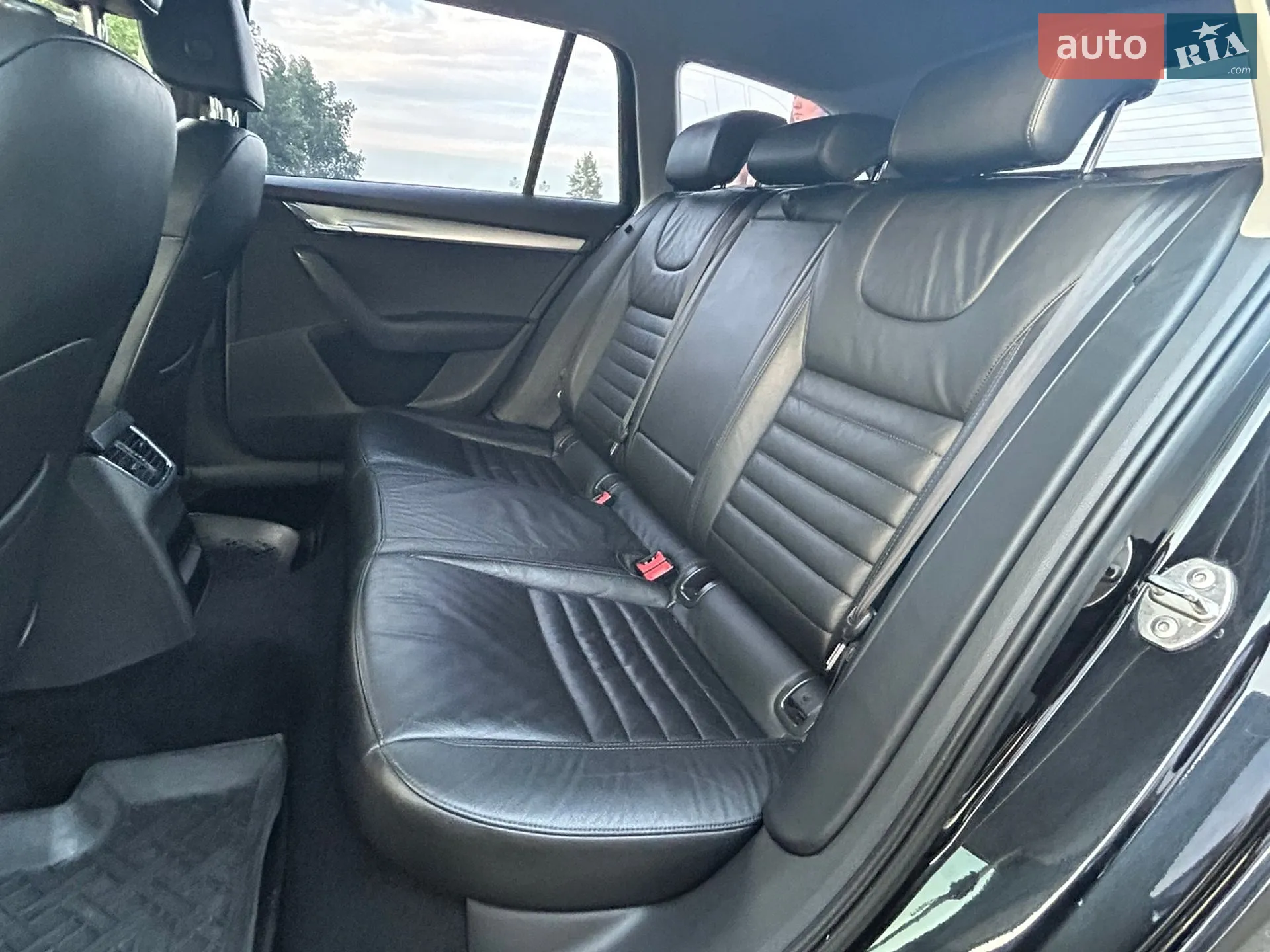 2016 Skoda Octavia - мініатюра 23
