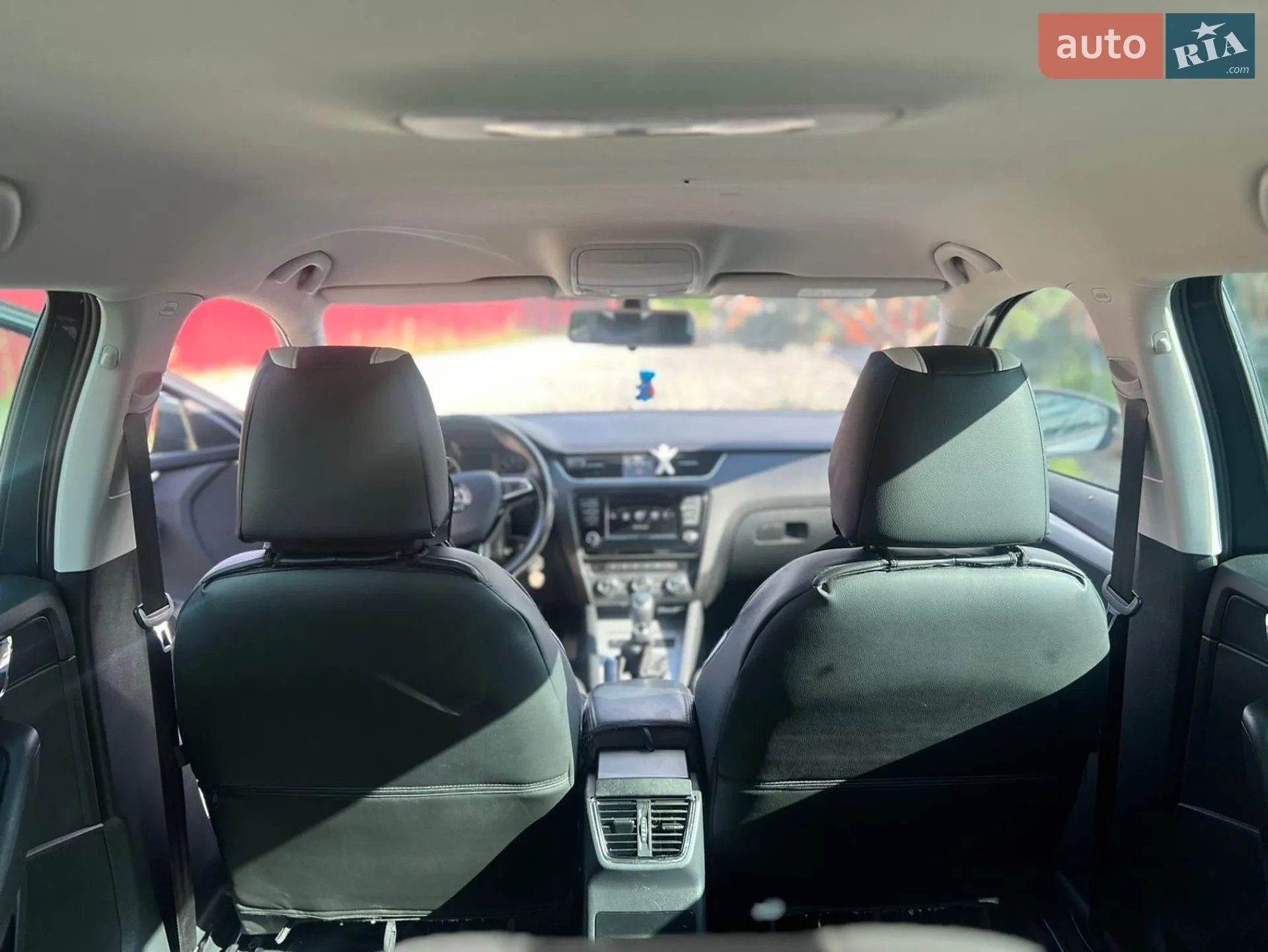 2015 Skoda Octavia - мініатюра 23
