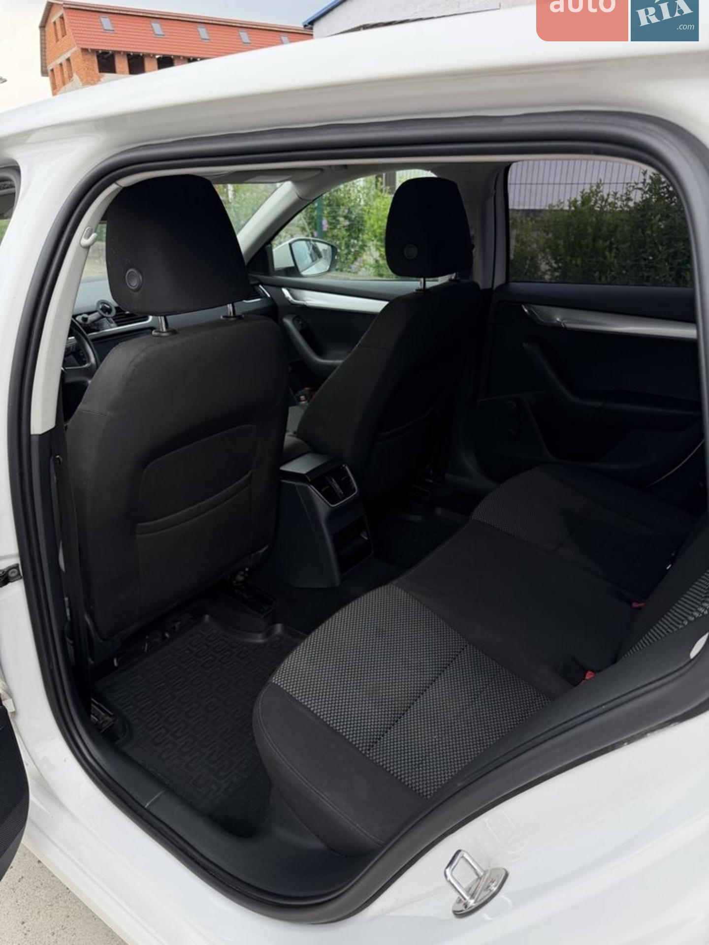 2013 Skoda Octavia - мініатюра 9
