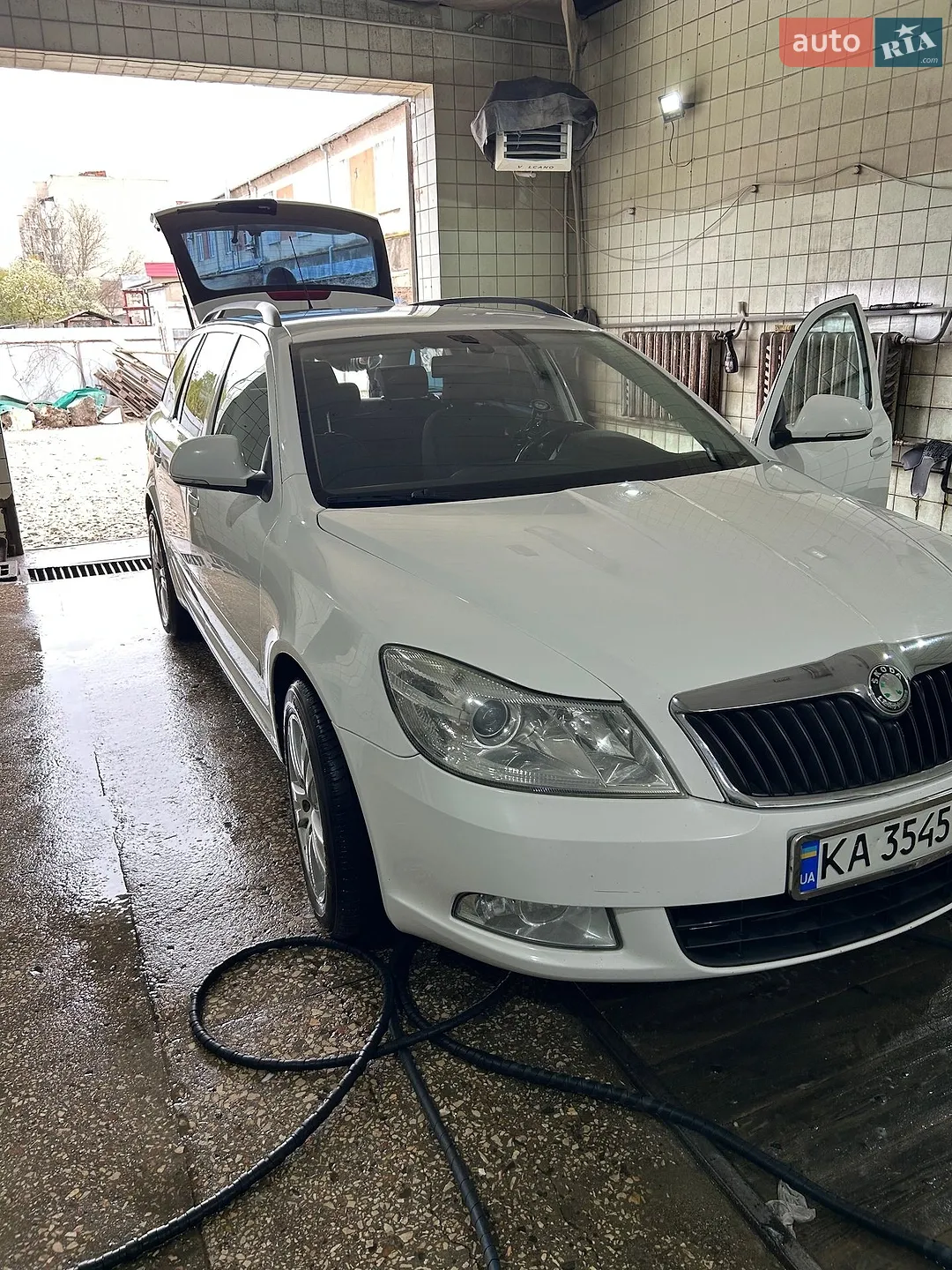 2010 Skoda Octavia - мініатюра 4