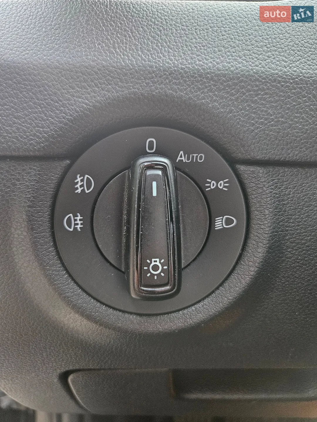 2016 Skoda Octavia - мініатюра 49