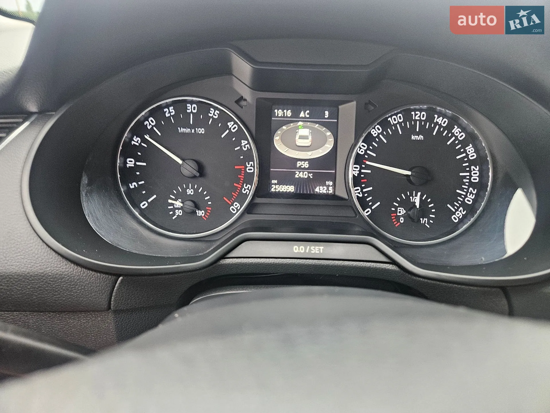 2016 Skoda Octavia - мініатюра 78