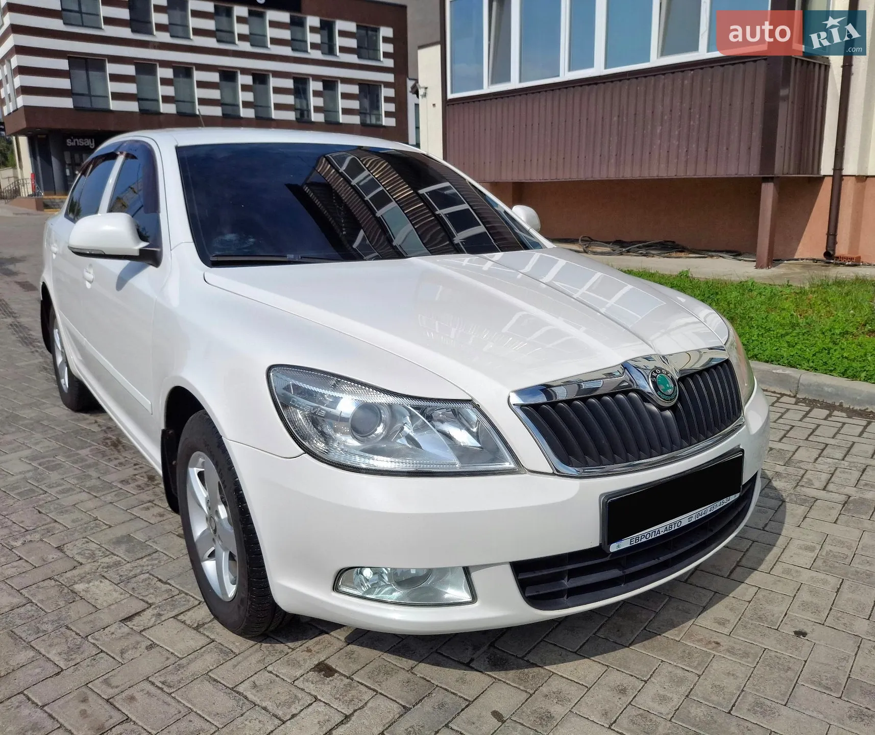 2011 Skoda Octavia - мініатюра 4