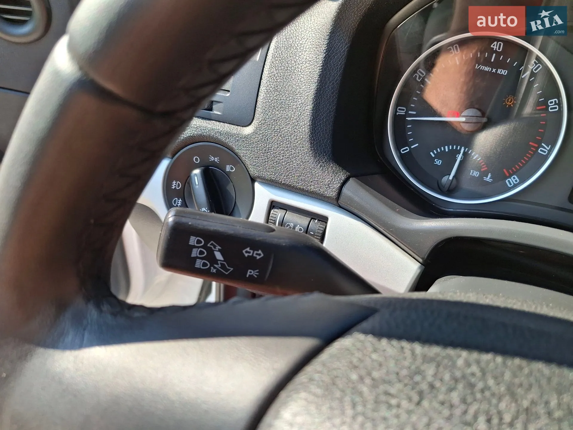 2011 Skoda Octavia - мініатюра 36