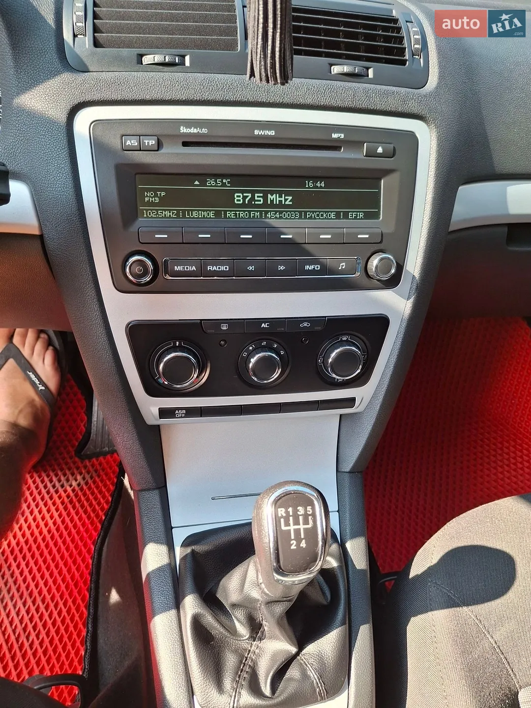 2011 Skoda Octavia - мініатюра 37