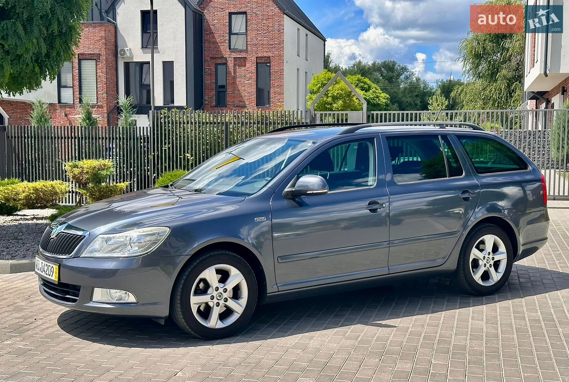 2011 Skoda Octavia - мініатюра 16