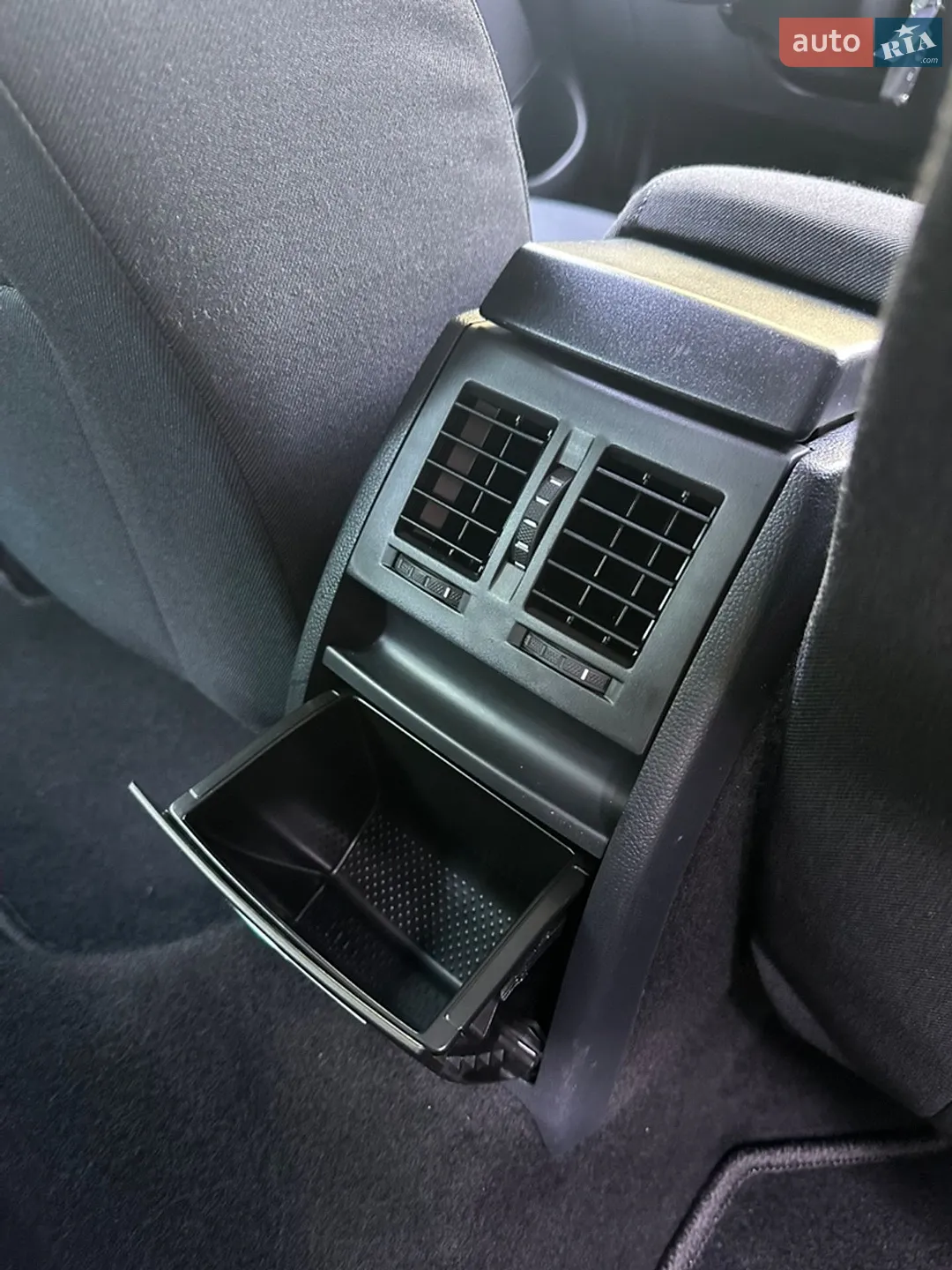 2011 Skoda Octavia - мініатюра 49