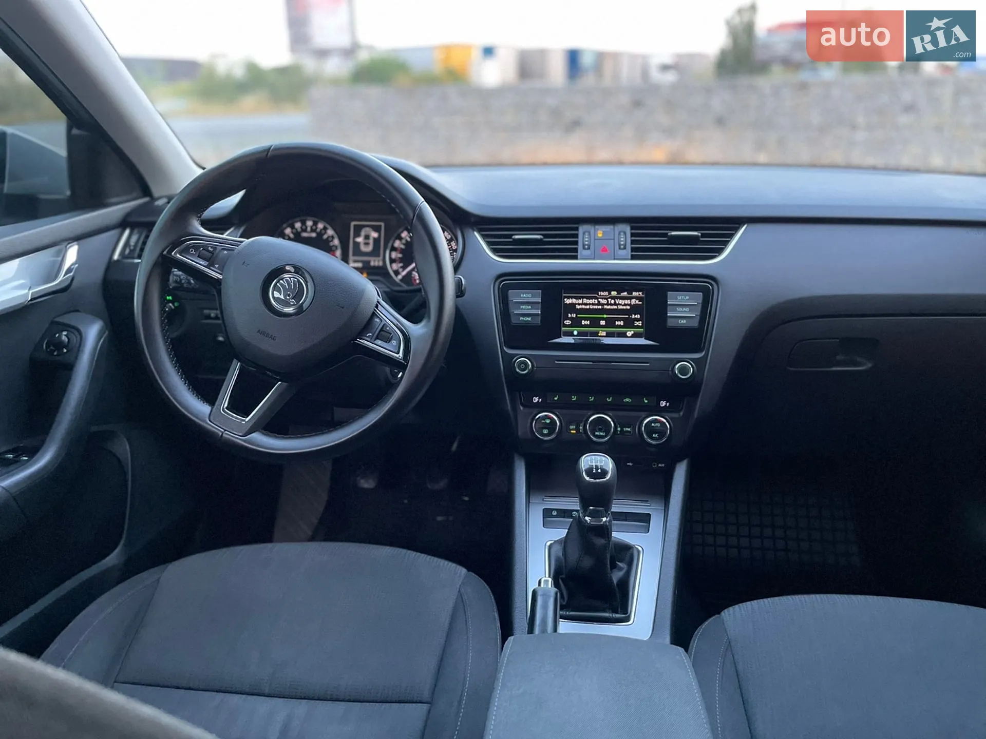 2015 Skoda Octavia - мініатюра 21