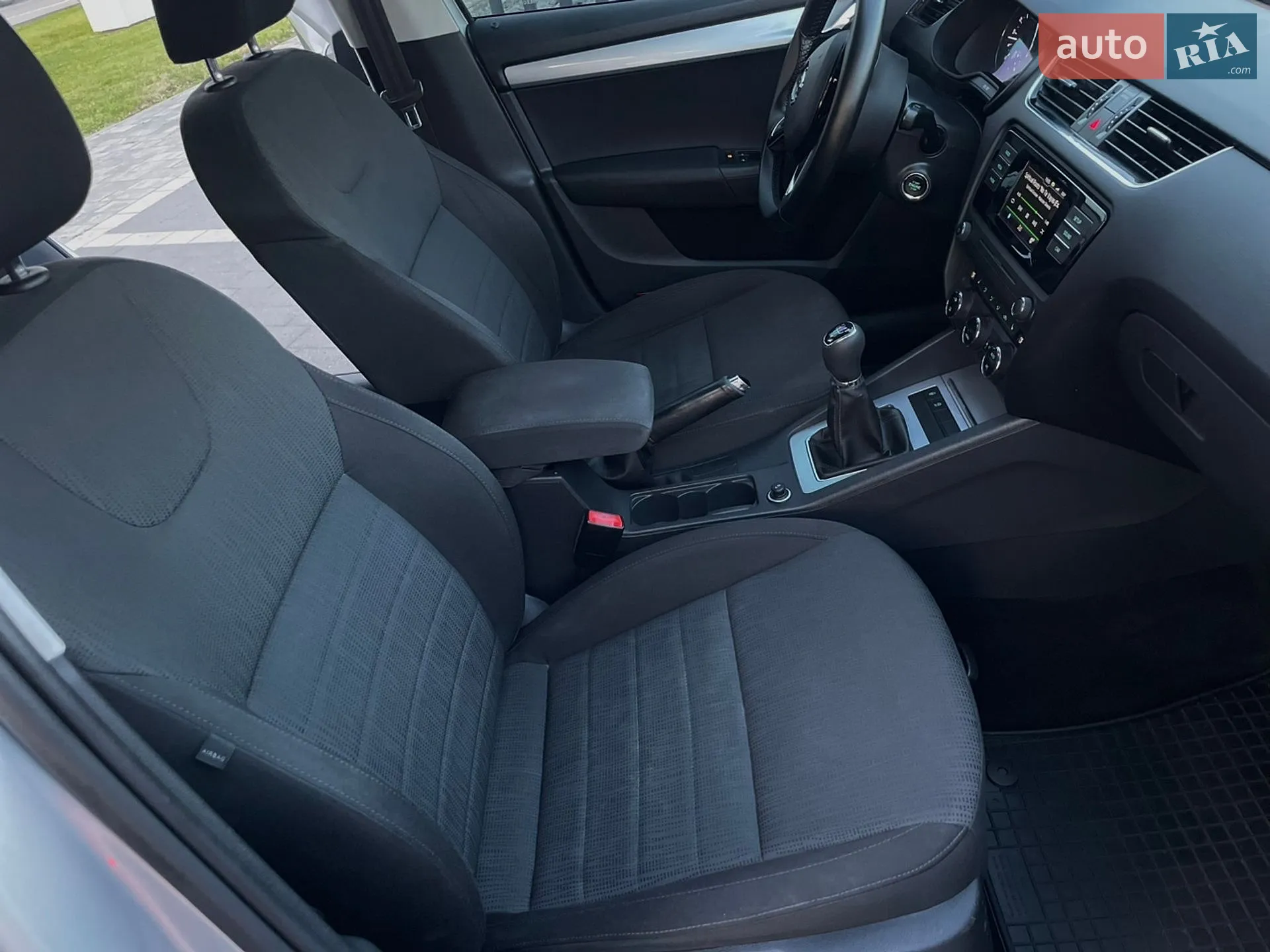 2015 Skoda Octavia - мініатюра 24