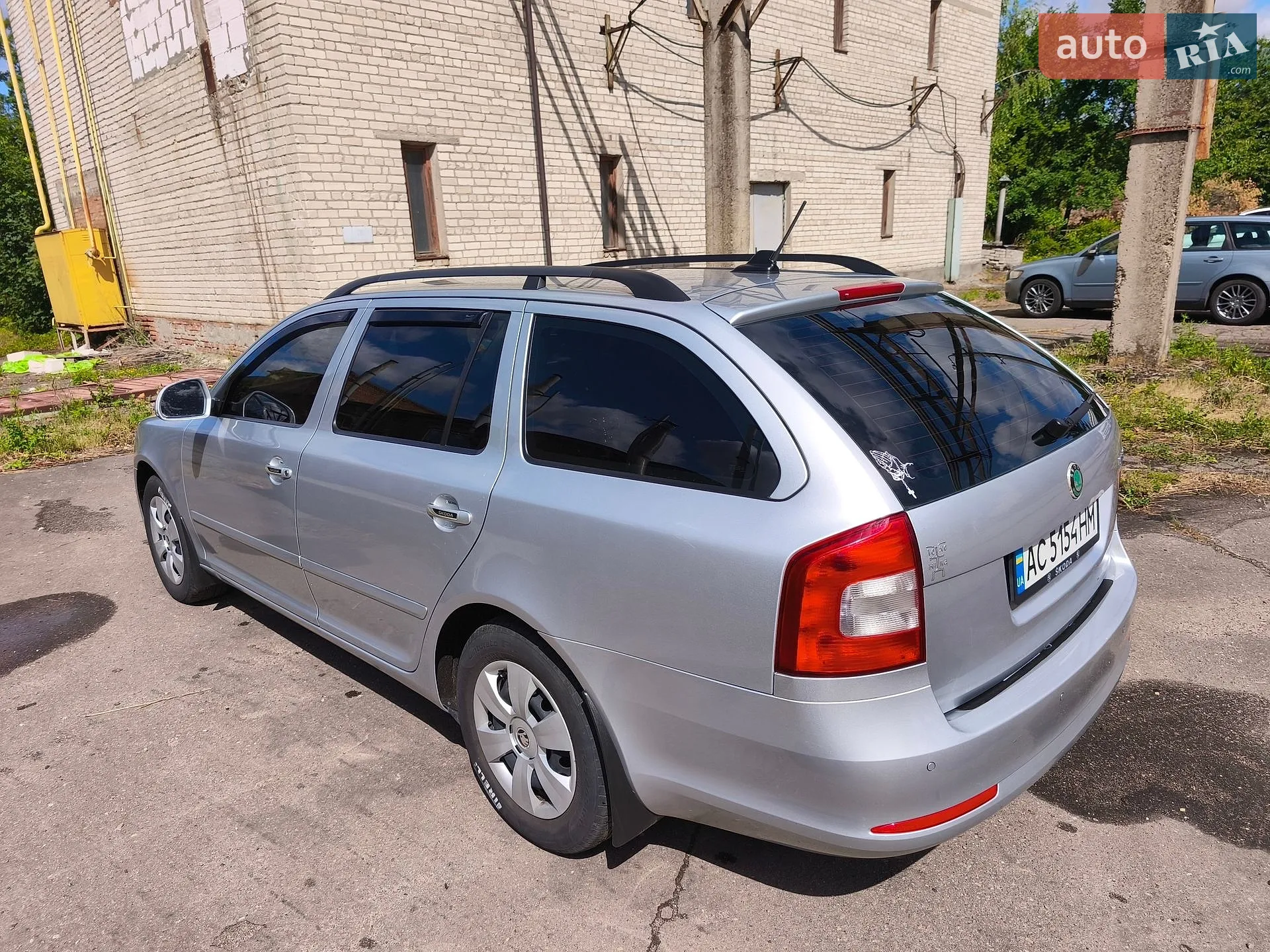 2010 Skoda Octavia - мініатюра 12