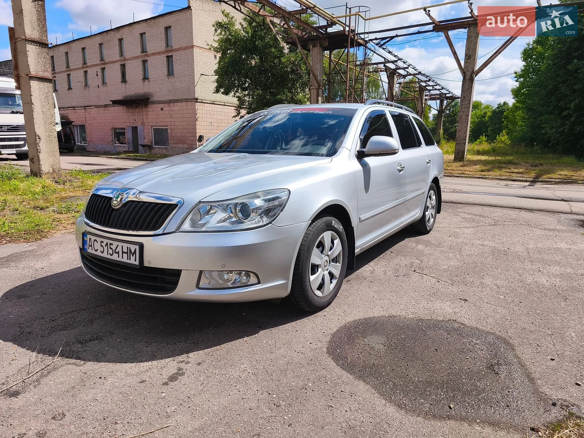 2010 Skoda Octavia - мініатюра 18