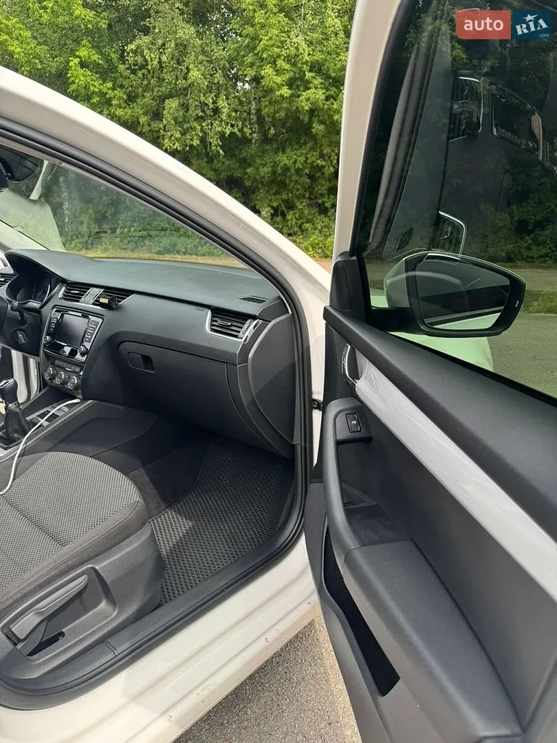 2016 Skoda Octavia - мініатюра 18