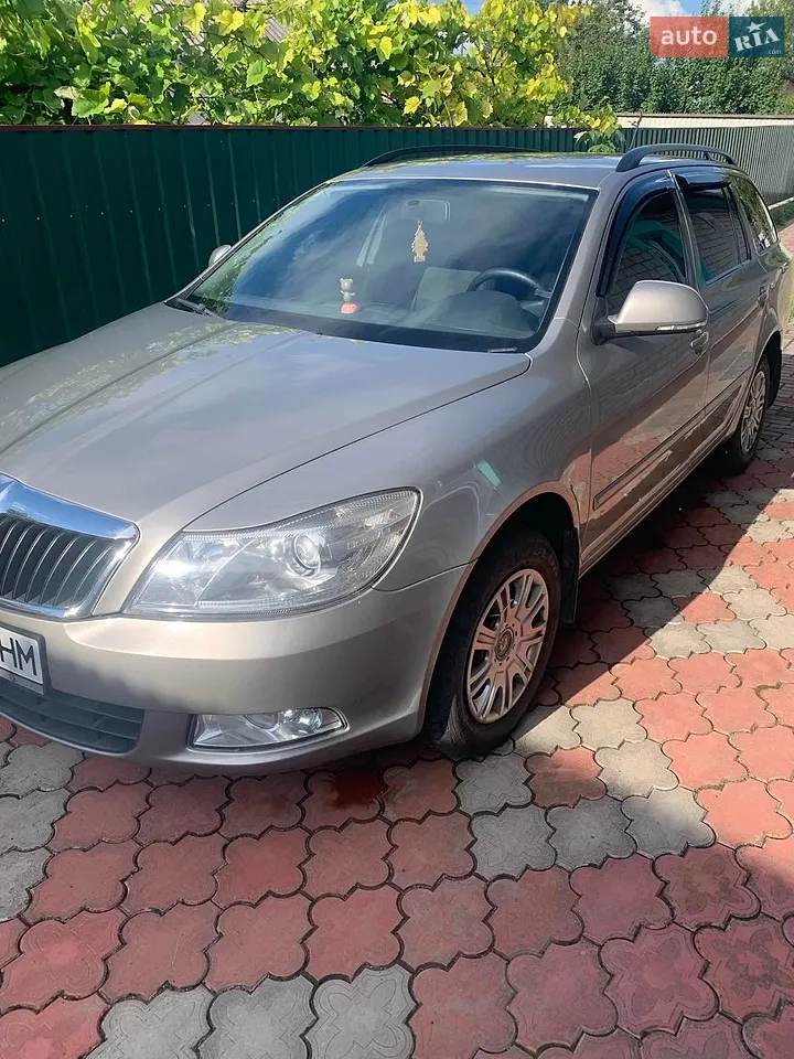 2010 Skoda Octavia - мініатюра 34