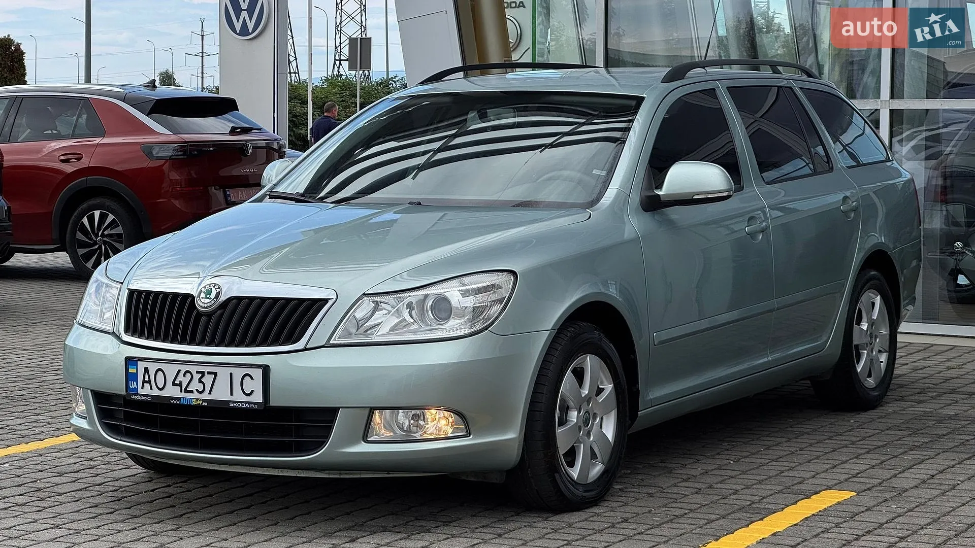 2010 Skoda Octavia - мініатюра 8